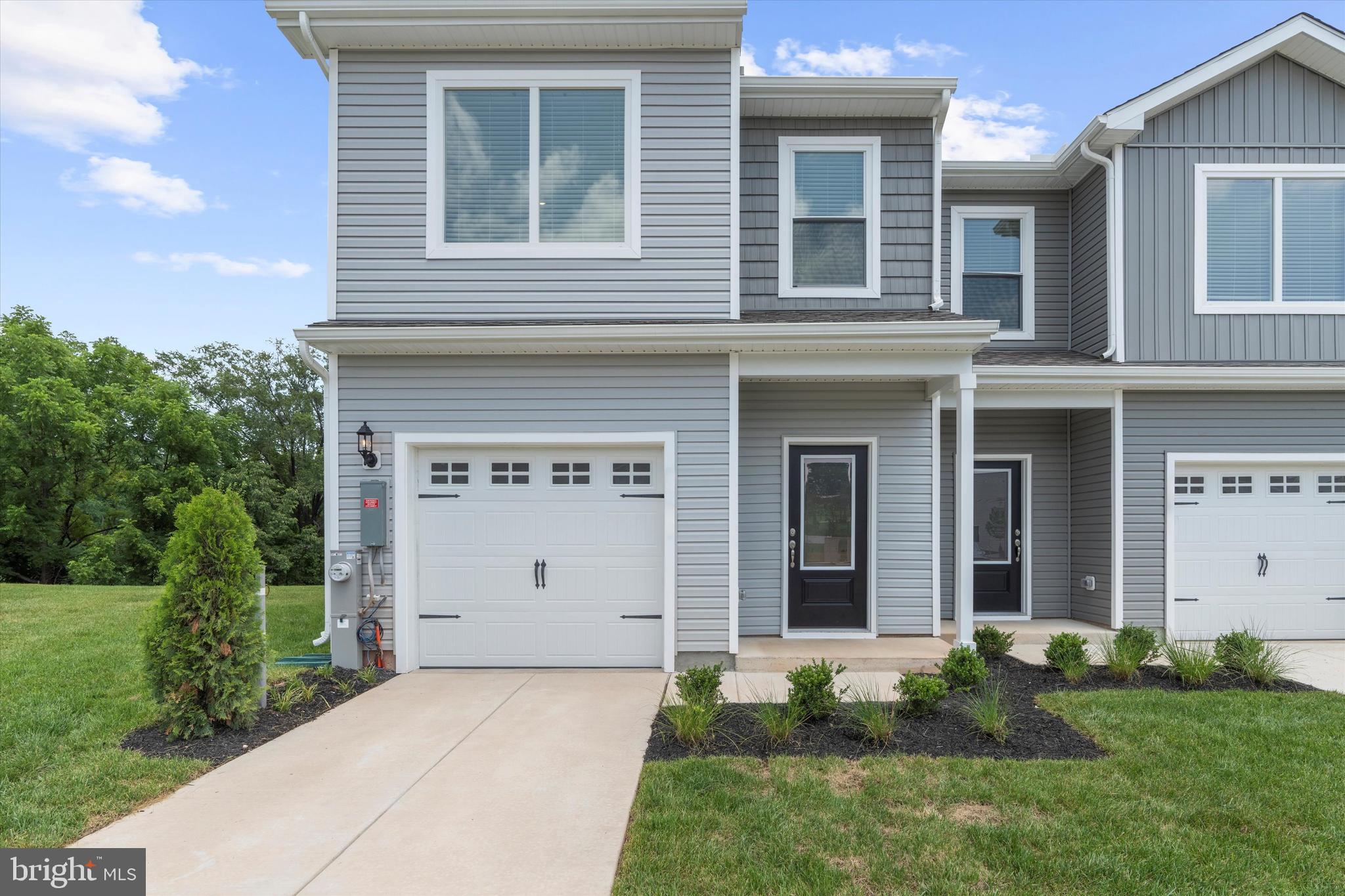 8100 BARTHOLOMEW COURT