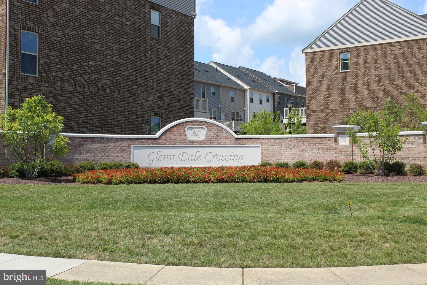 THE TOWNS AT GLENN DALE CROSSING - Residential Lease