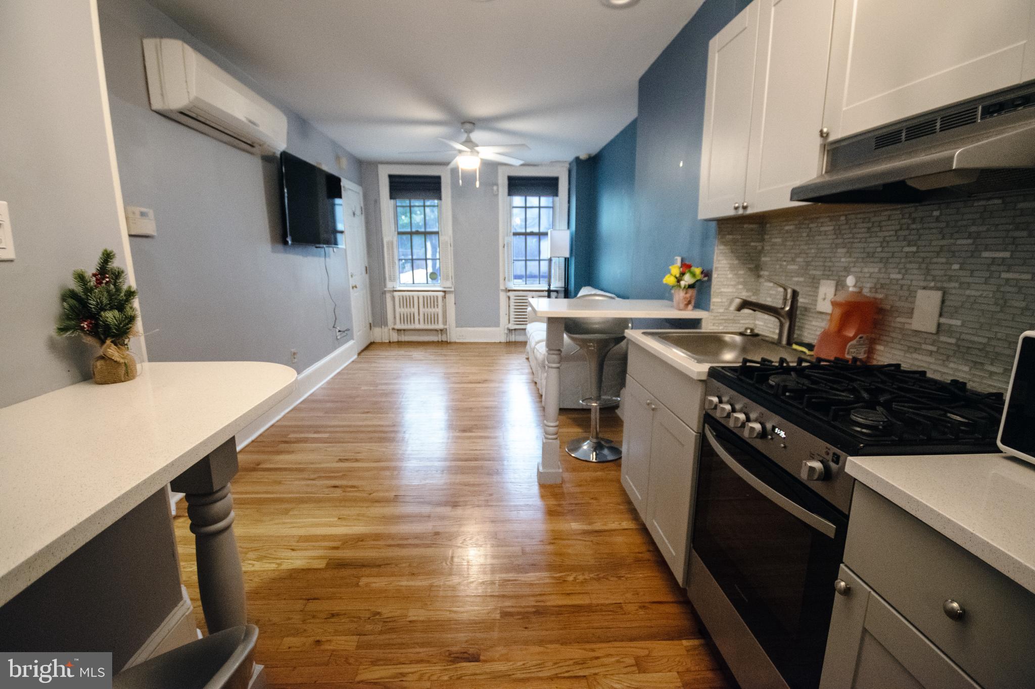 AVENUE OF THE ARTS - Residential Lease