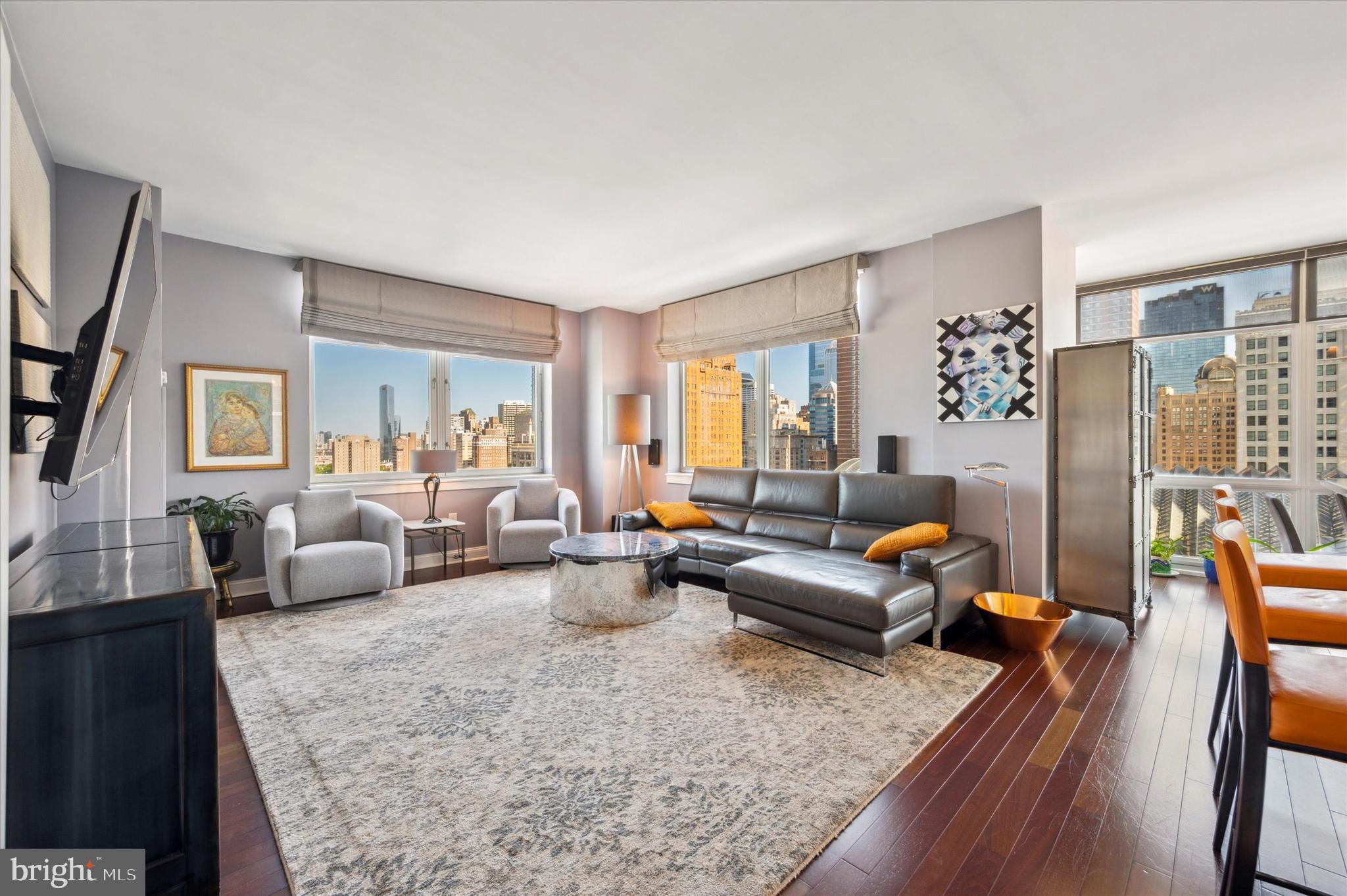 AVENUE OF THE ARTS - Residential