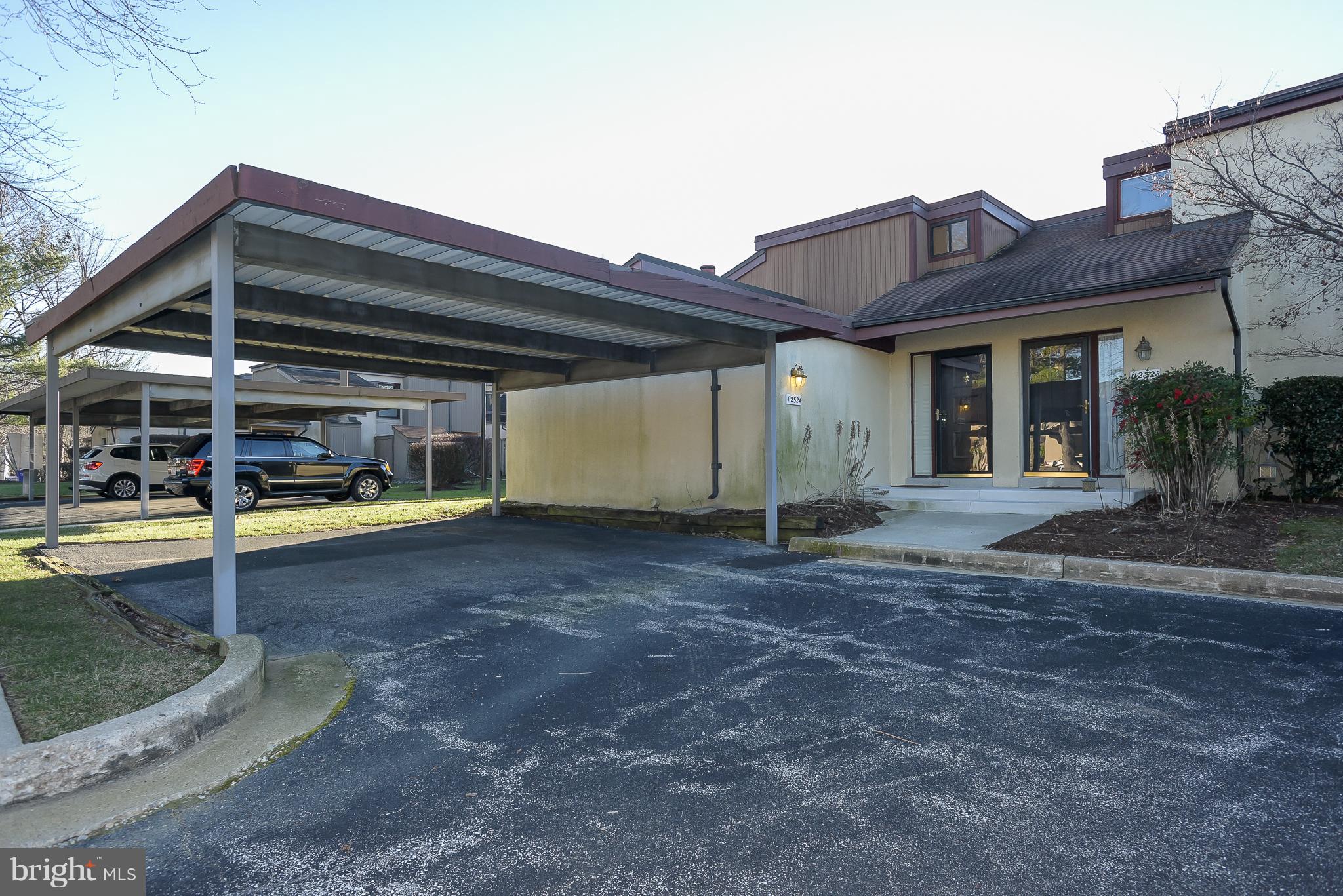 CLARY'S FOREST - Residential Lease