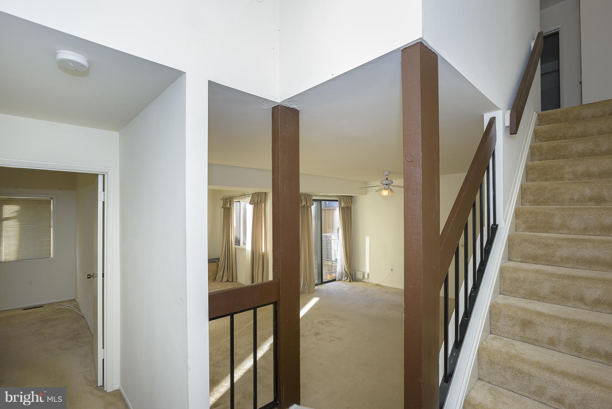 CLARY'S FOREST - Residential Lease