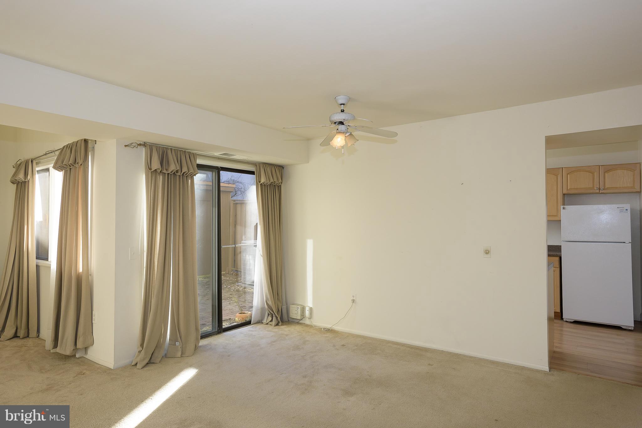 CLARY'S FOREST - Residential Lease