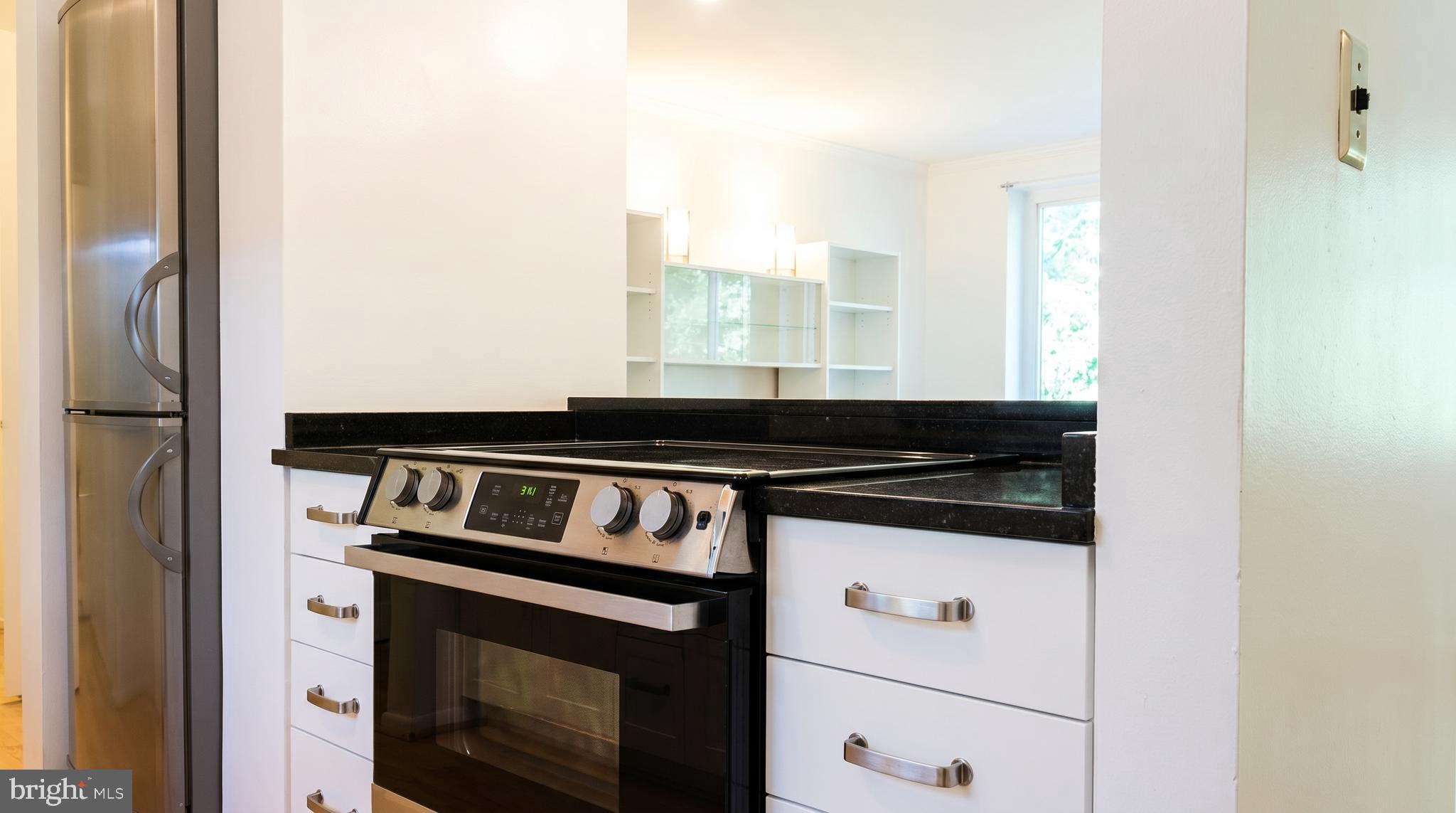 3033 NEW MEXICO AVENUE NW 306