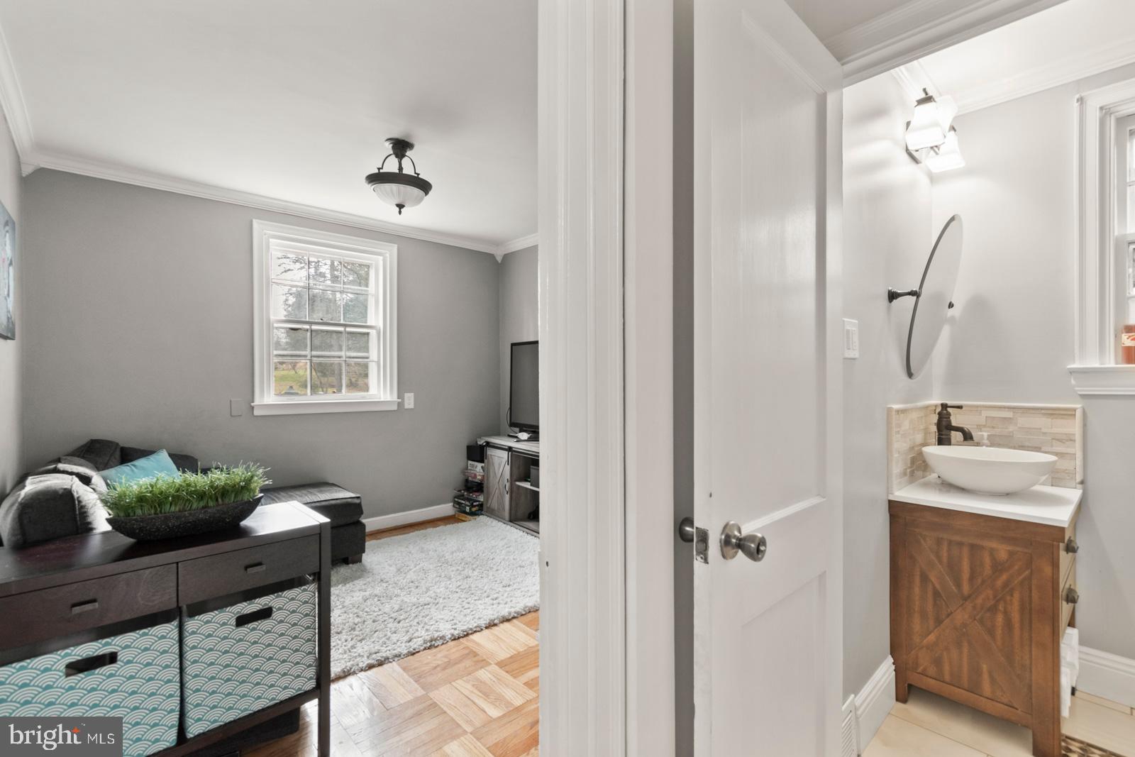 CHELTENHAM - Residential