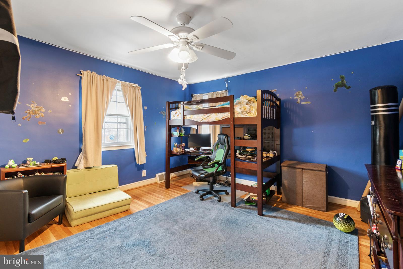 CHELTENHAM - Residential