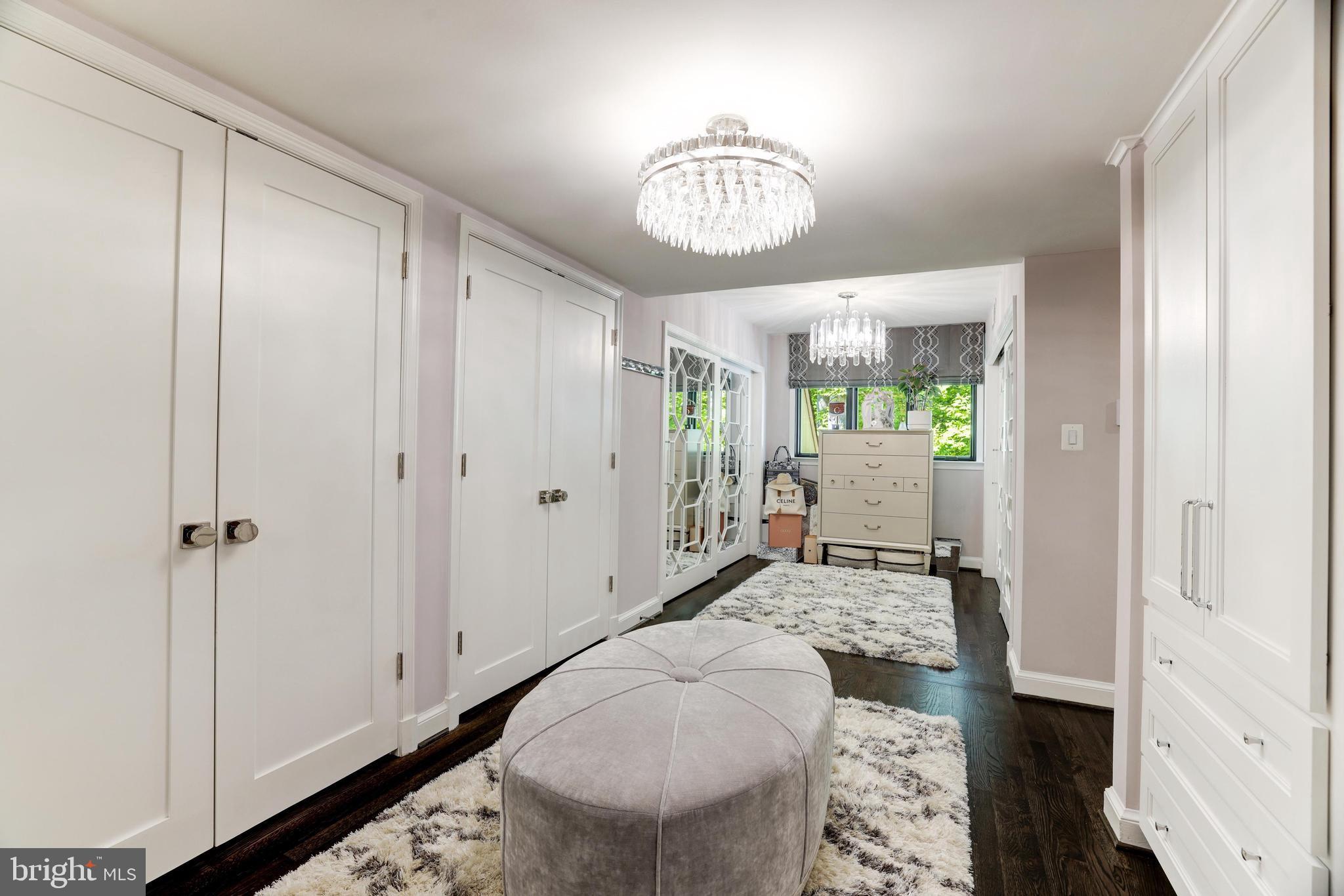 MERRYWOOD ON THE POTOMAC - Residential