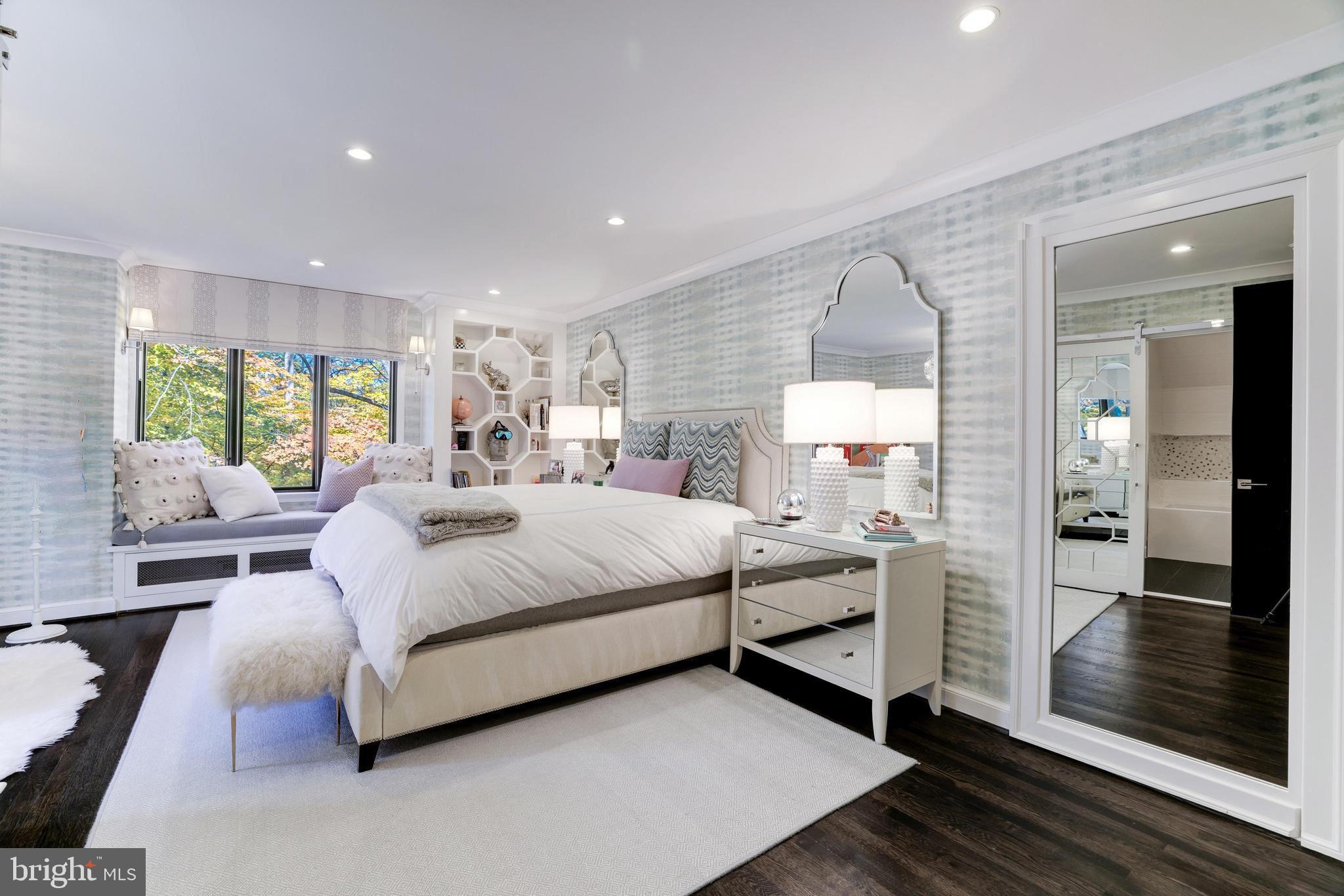 MERRYWOOD ON THE POTOMAC - Residential