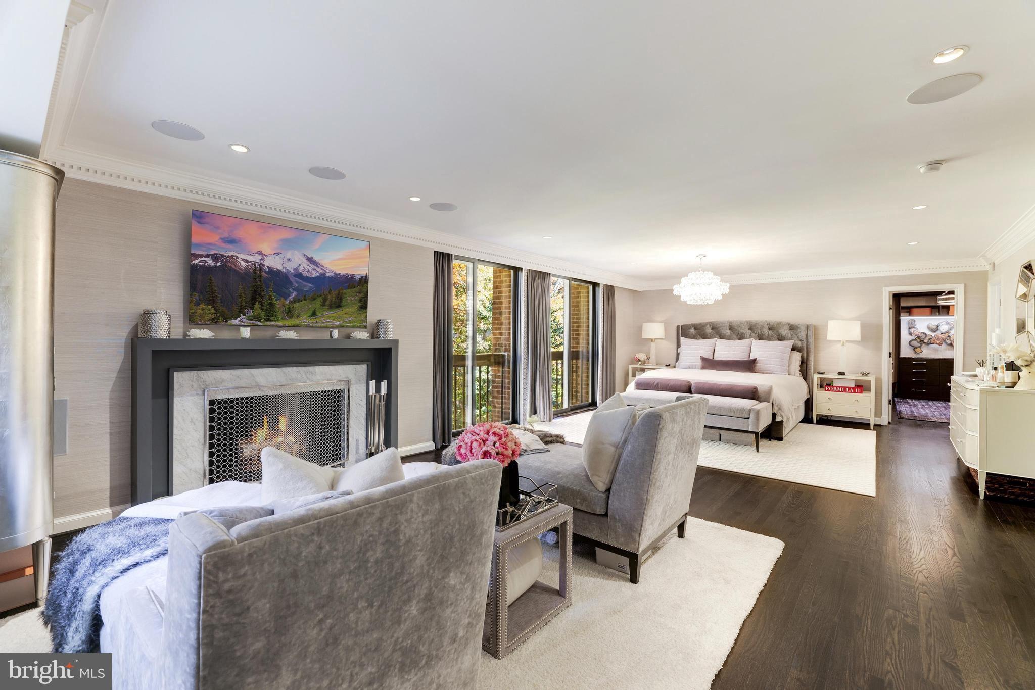 MERRYWOOD ON THE POTOMAC - Residential