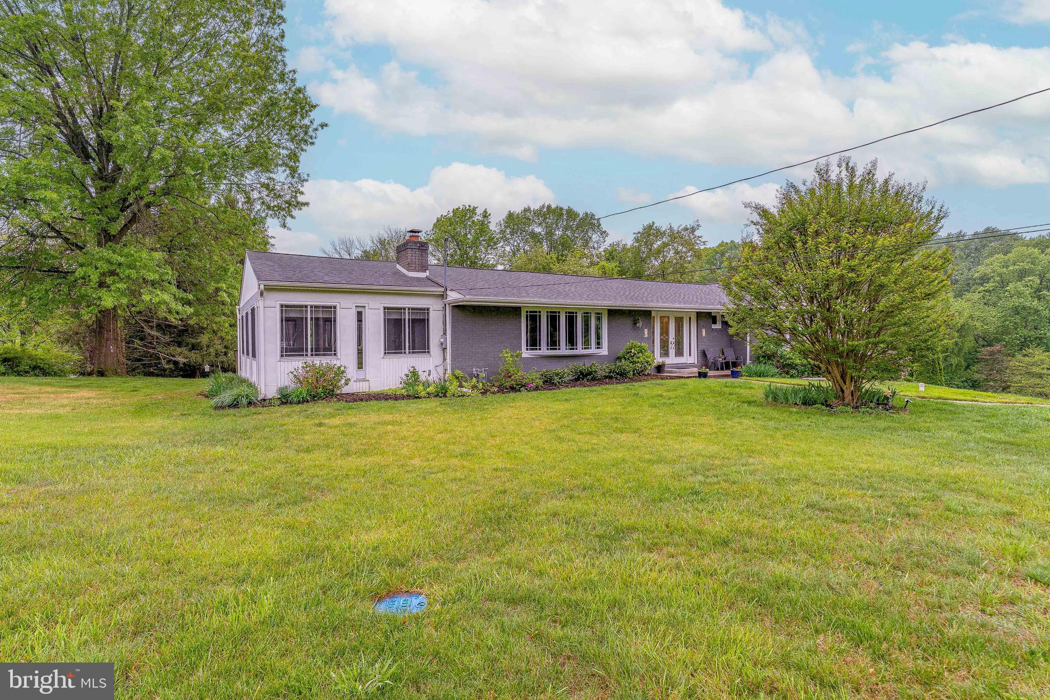 CAMBRIDGE DOWNS - Residential