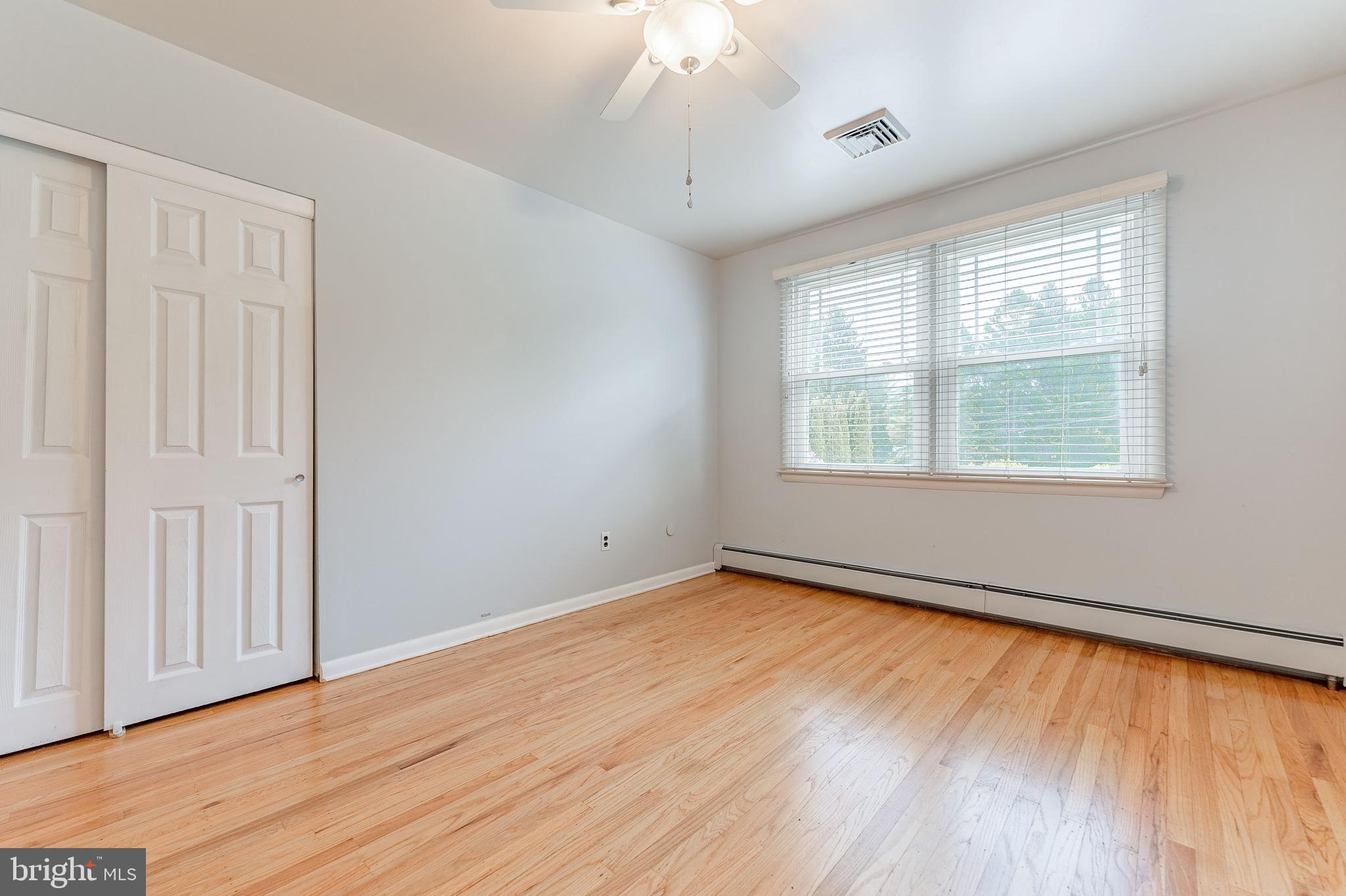 CAMBRIDGE DOWNS - Residential