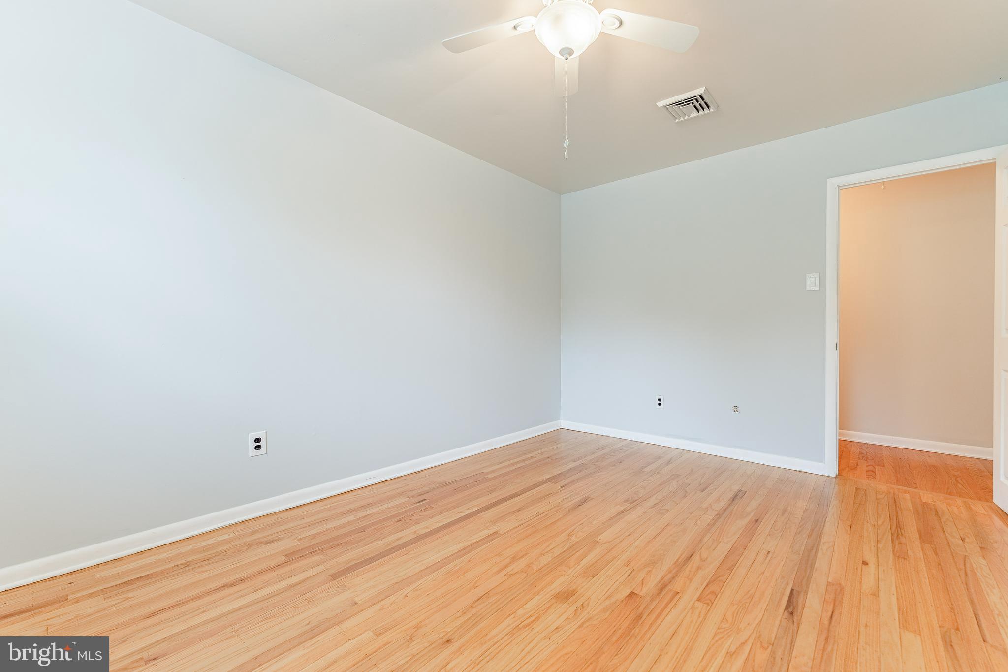 CAMBRIDGE DOWNS - Residential