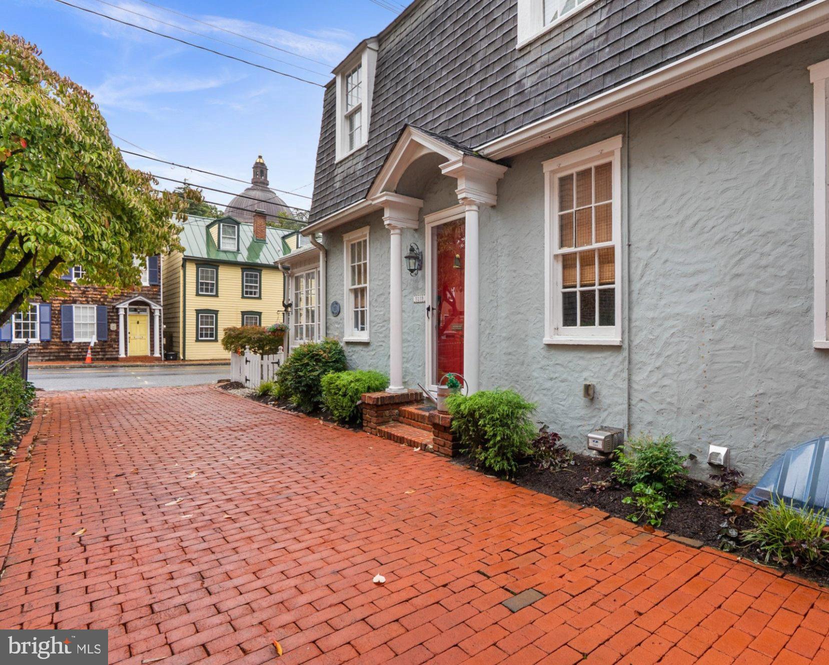 219 KING GEORGE STREET
