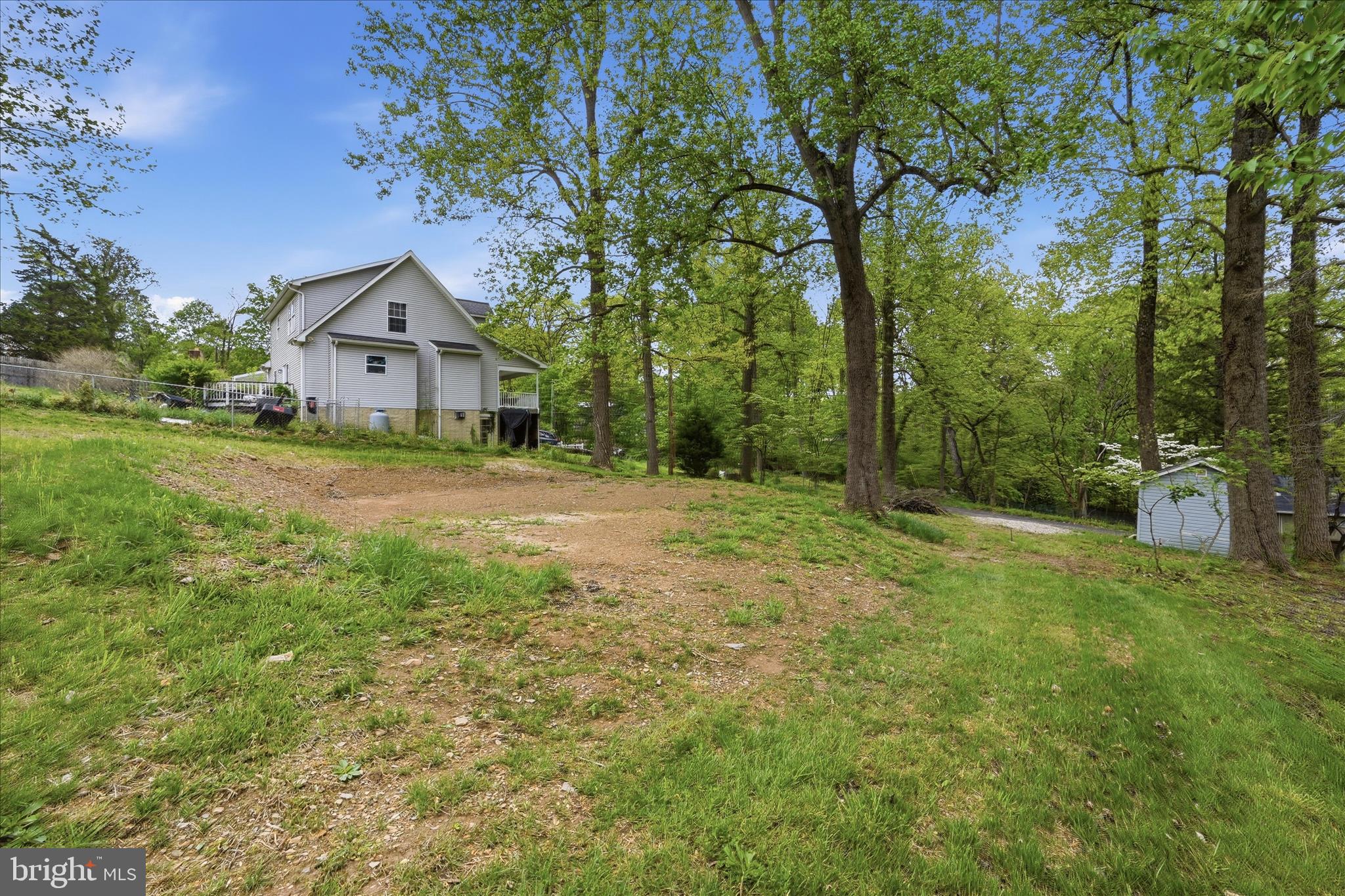 HARPERS FERRY CAMPSITES - Land