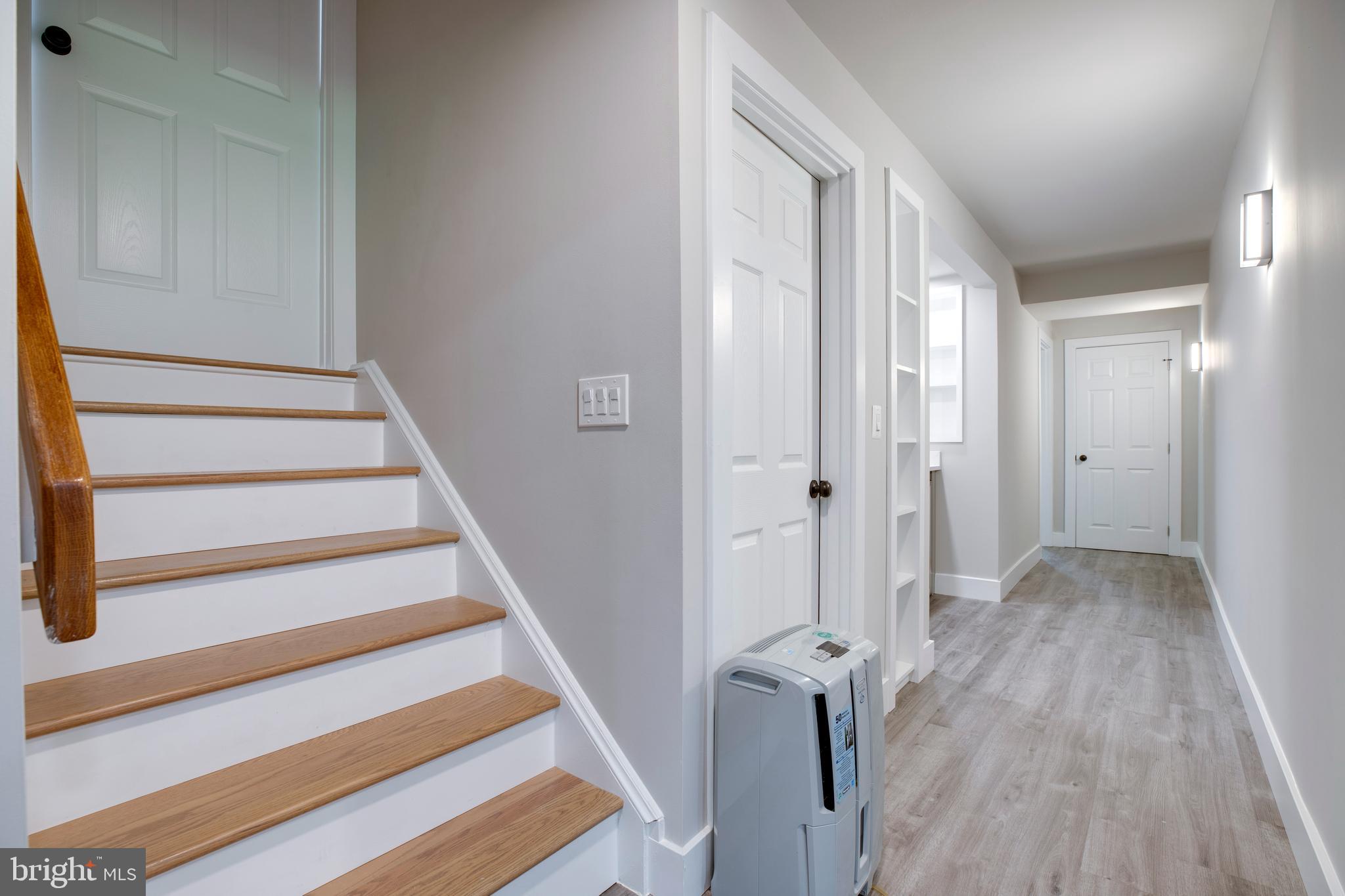 BONNIE BRAE - Residential Lease