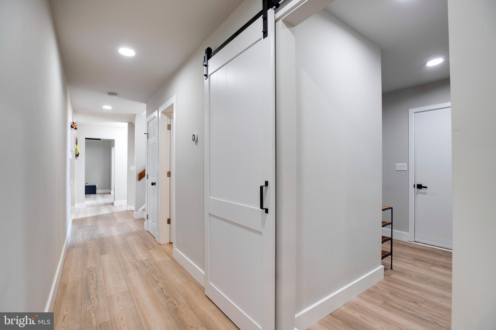 BONNIE BRAE - Residential Lease