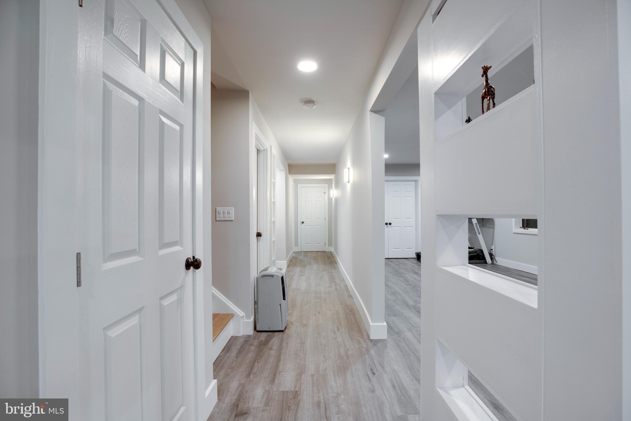 BONNIE BRAE - Residential Lease