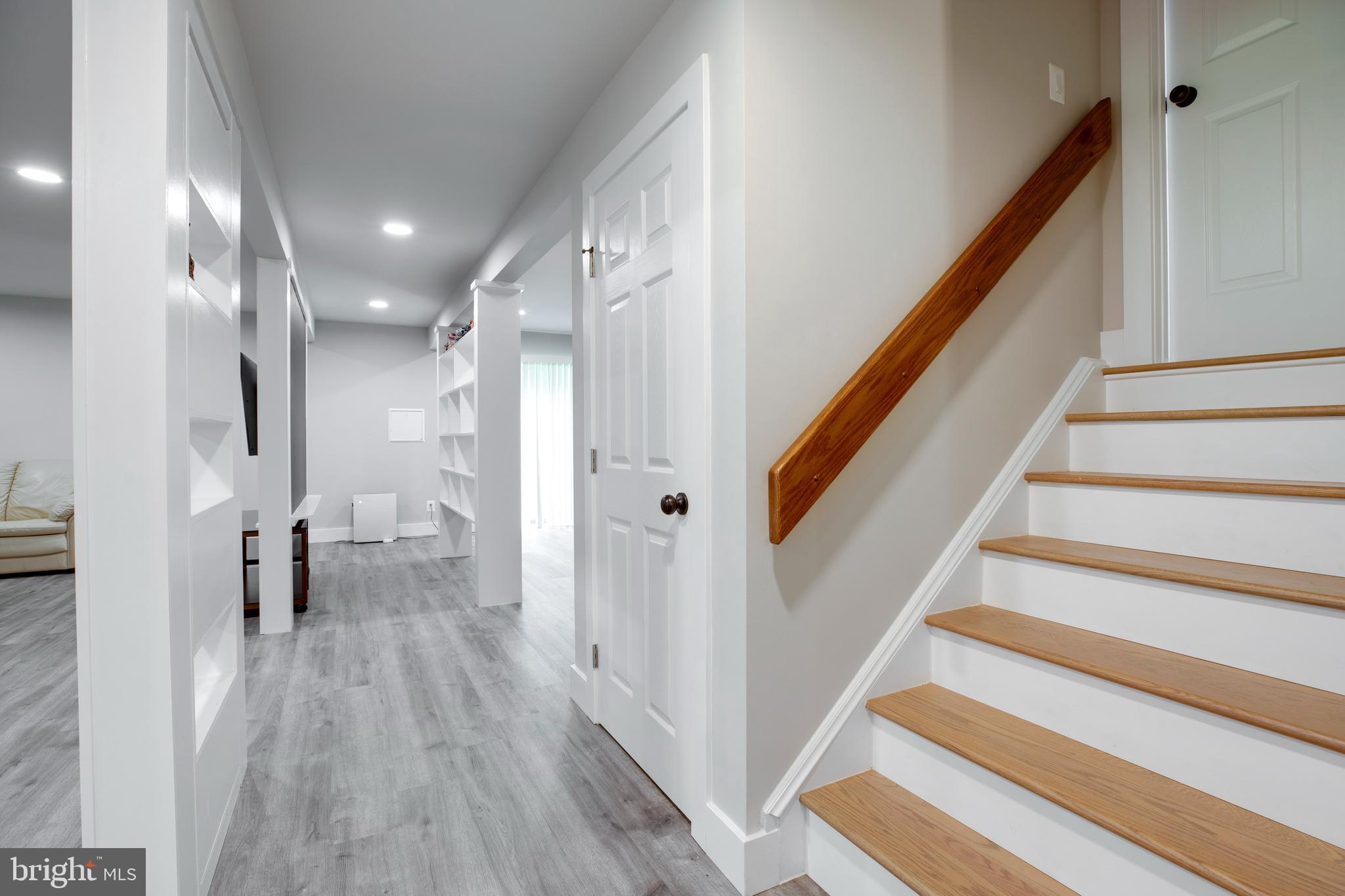 BONNIE BRAE - Residential Lease