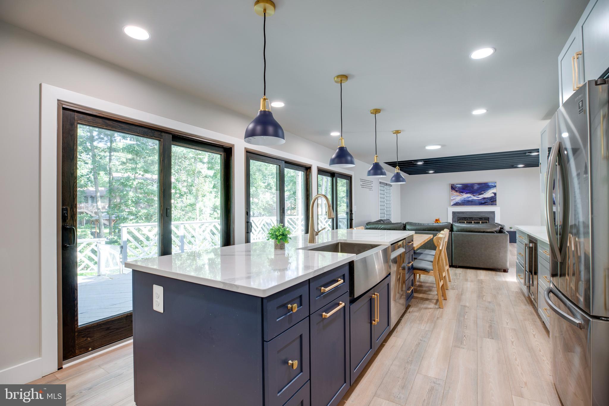 BONNIE BRAE - Residential Lease