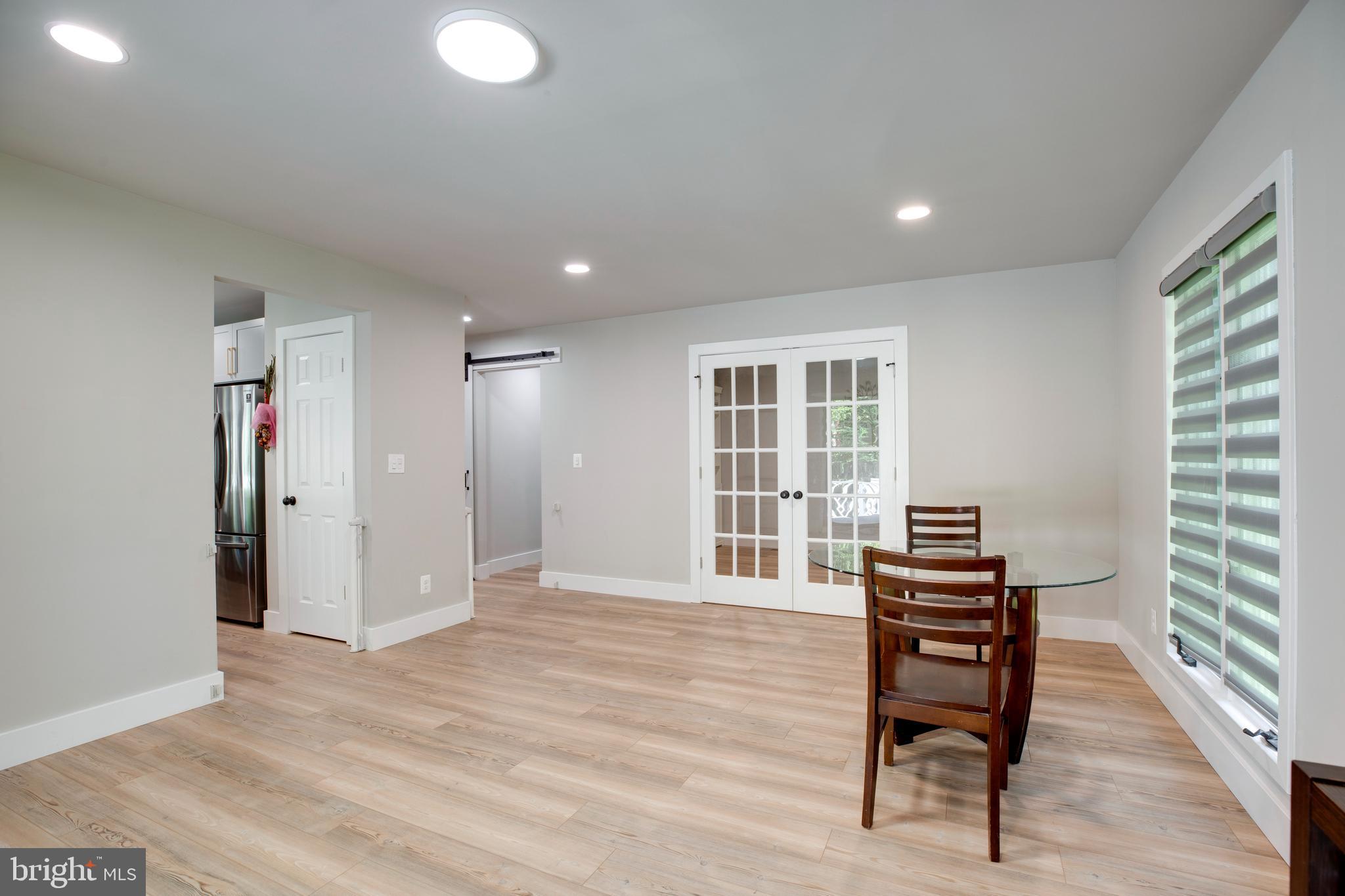 BONNIE BRAE - Residential Lease