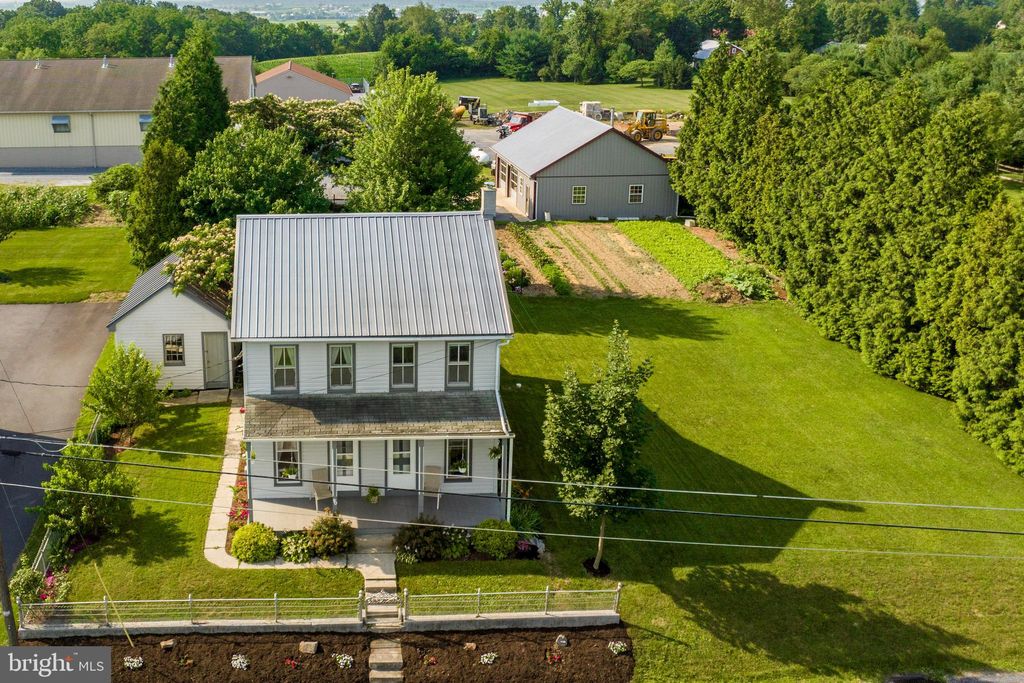 Photo of 90 W CHURCH RD, STEVENS, PA 17578 (MLS # PALA2038070)