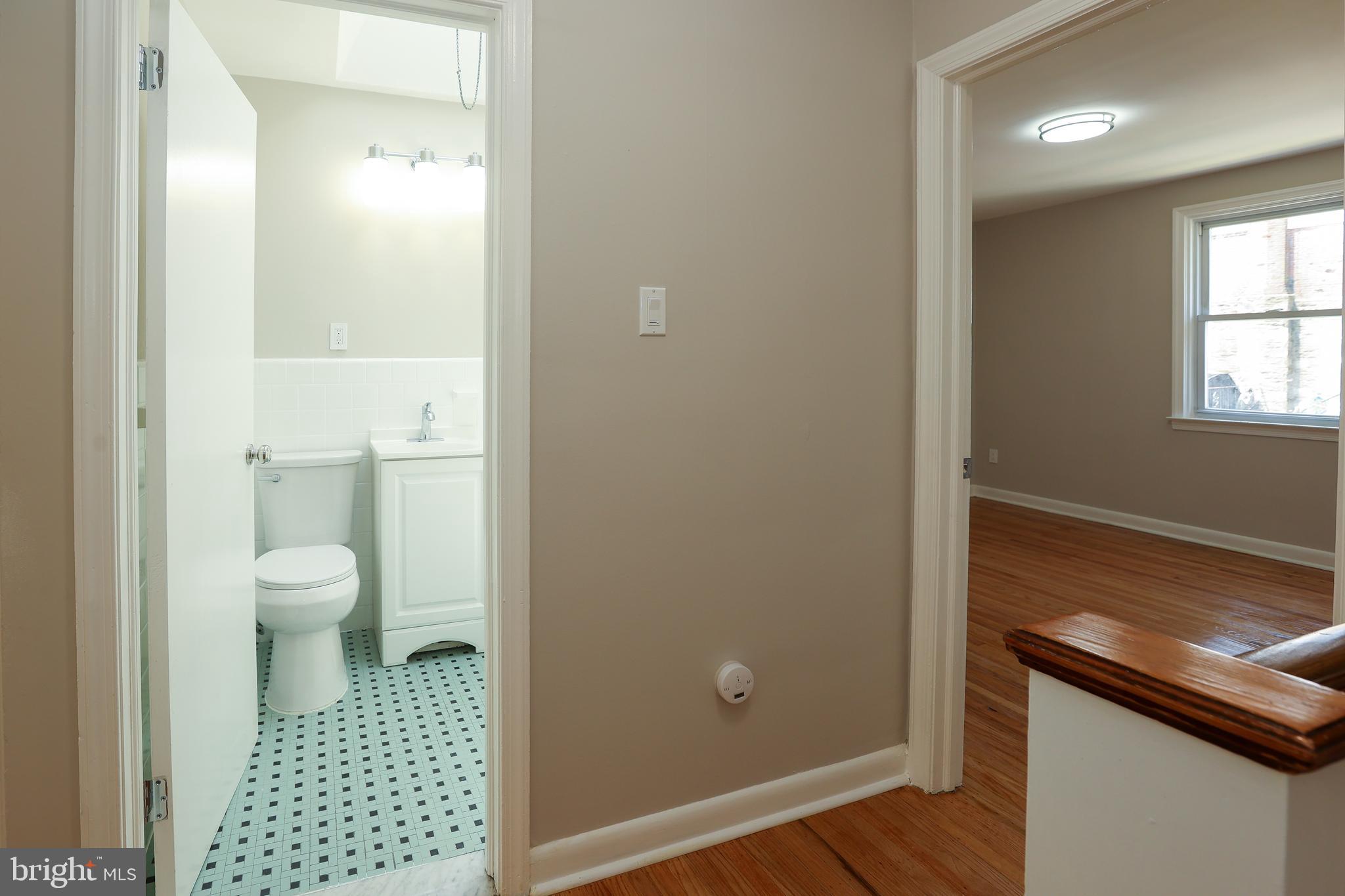 WALNUT HILL - Residential