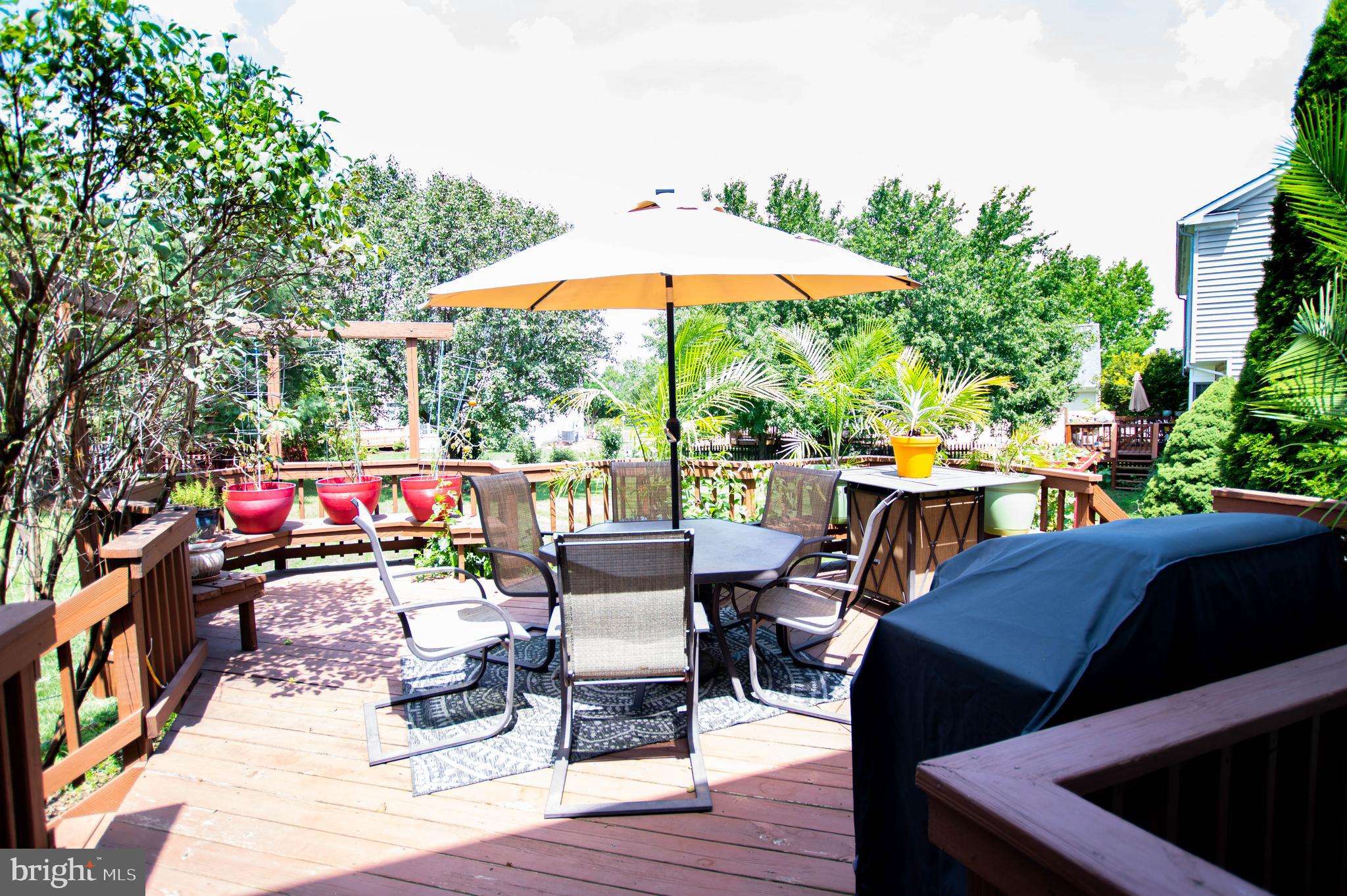 ASHBURN FARM - Residential Lease