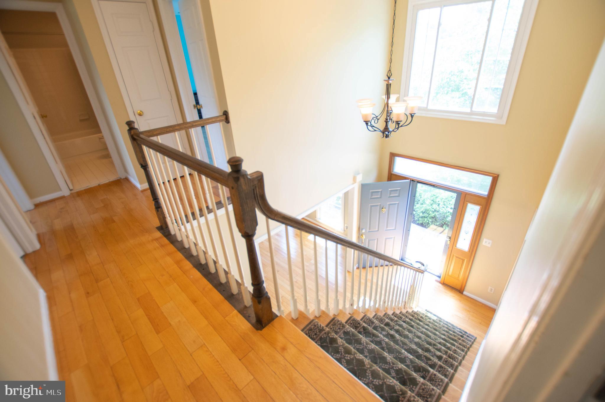 ASHBURN FARM - Residential Lease