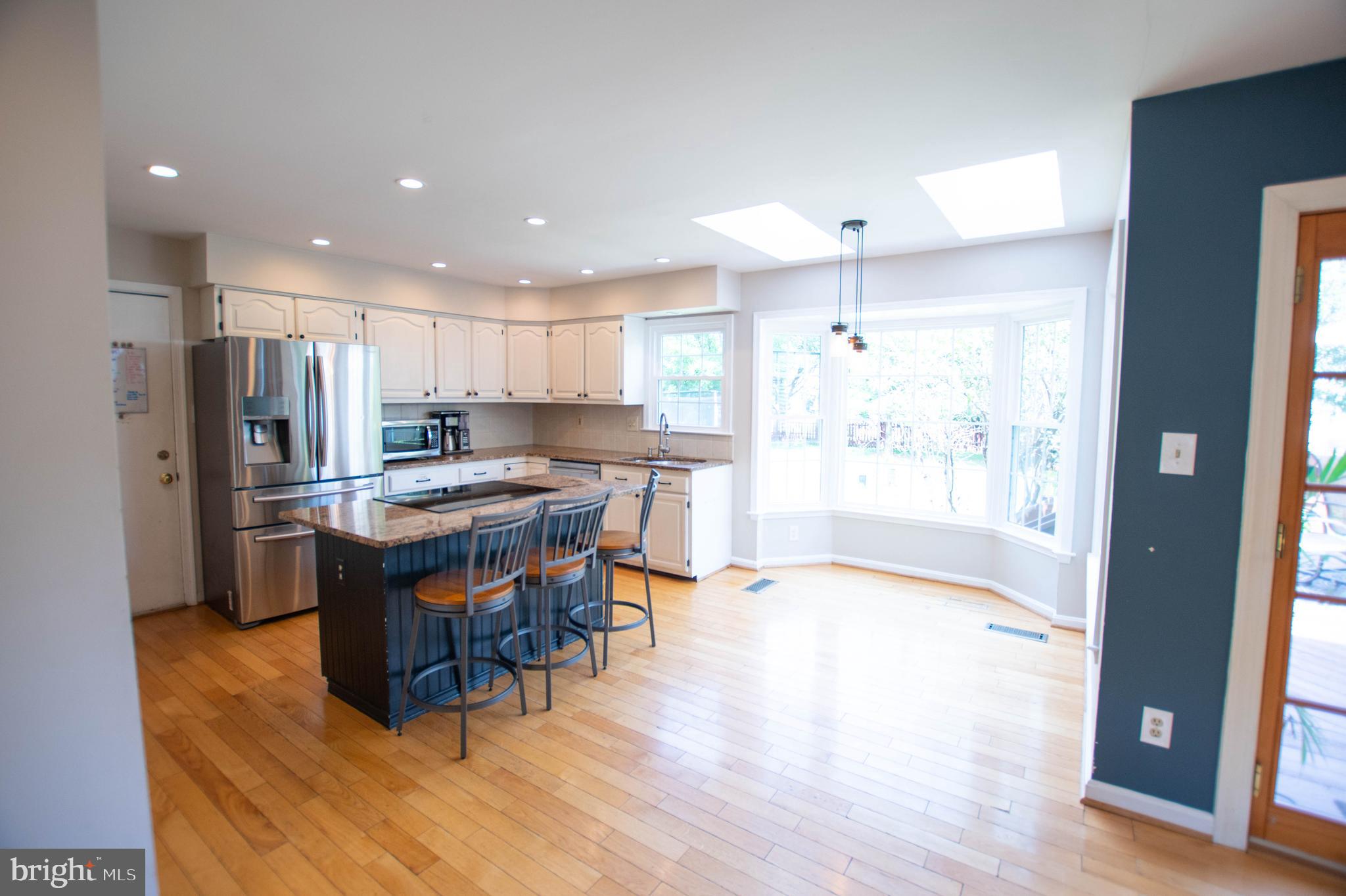 ASHBURN FARM - Residential Lease