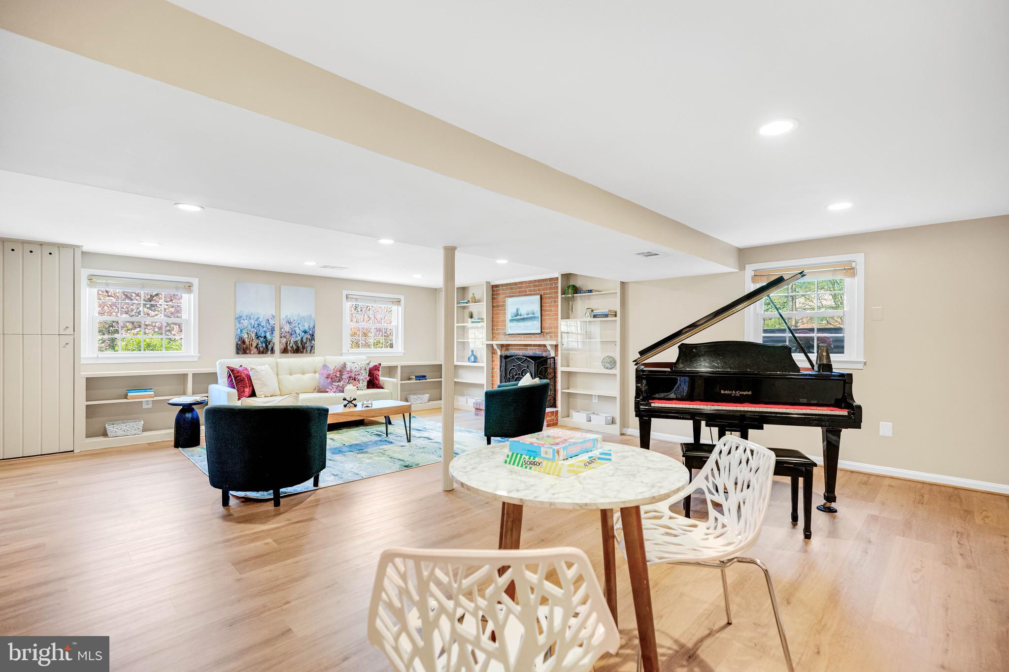 COHASSET - Residential