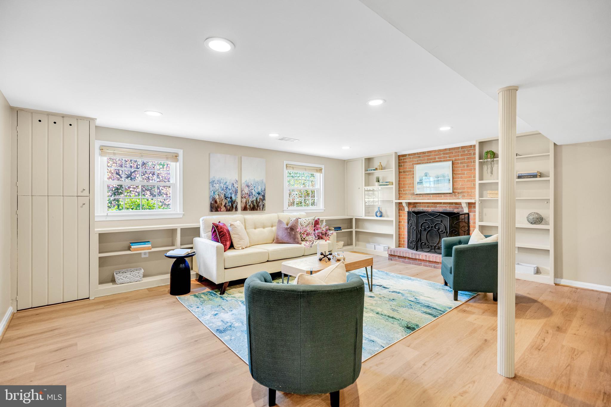 COHASSET - Residential