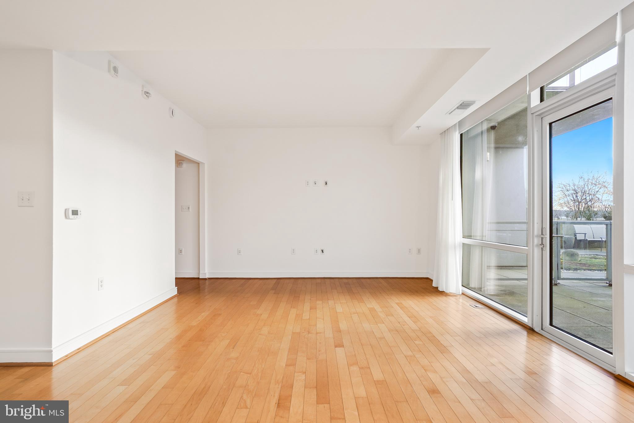 ADAGIO - Residential Lease