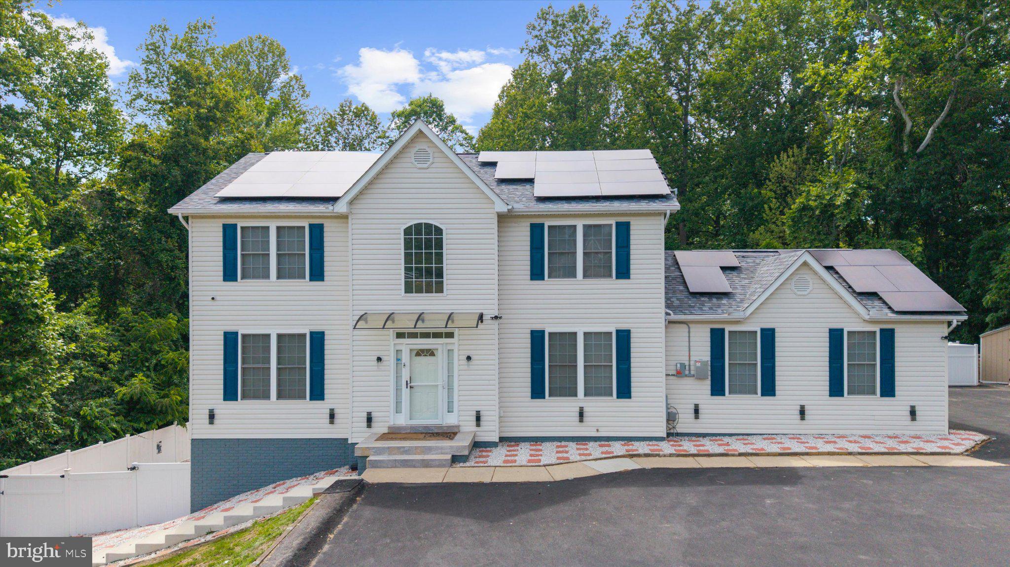 2135 FIREBERRY COURT