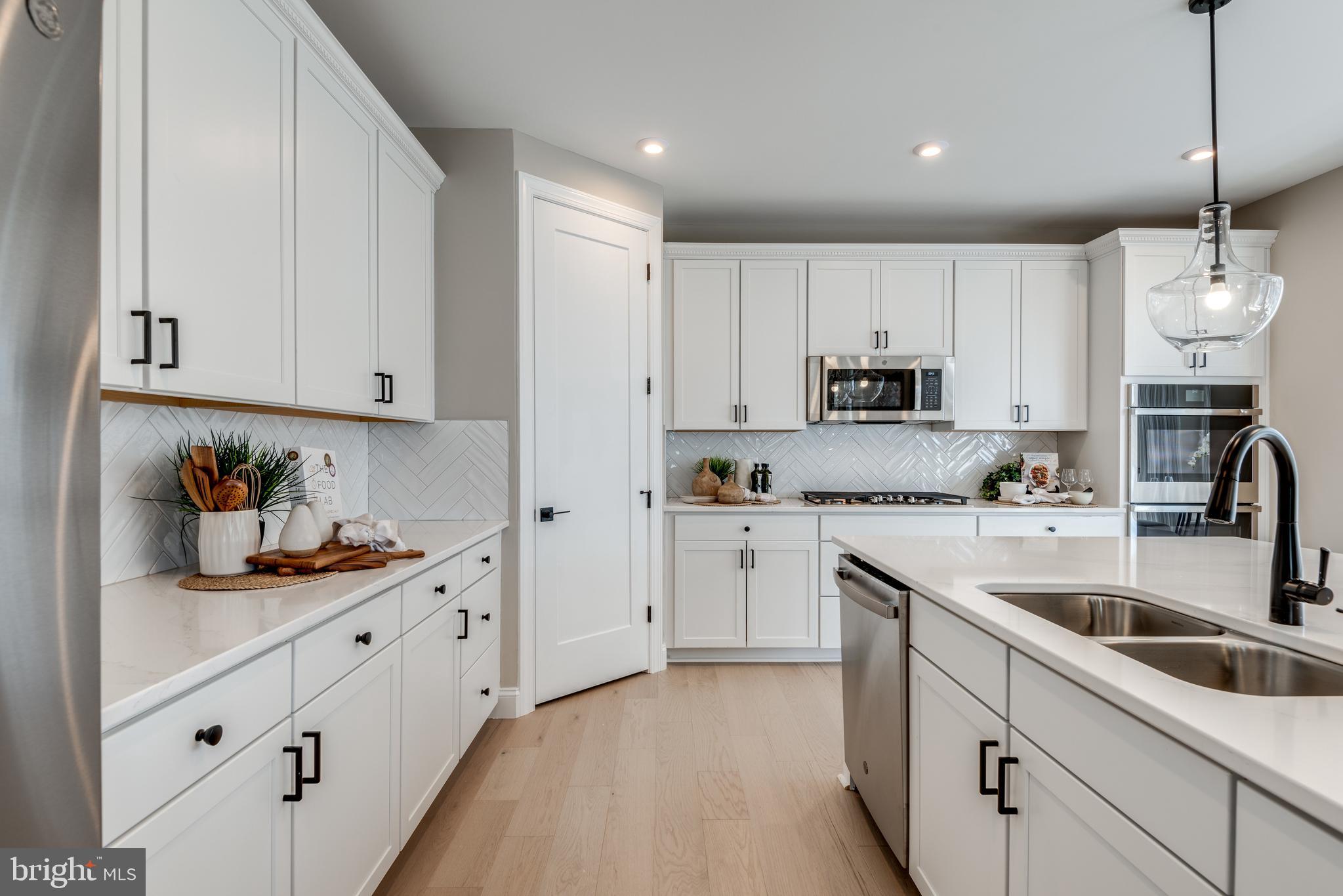 FLETCHER'S GROVE - Residential