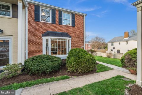 3827 INGALLS AVENUE ALEXANDRIA VA 22302