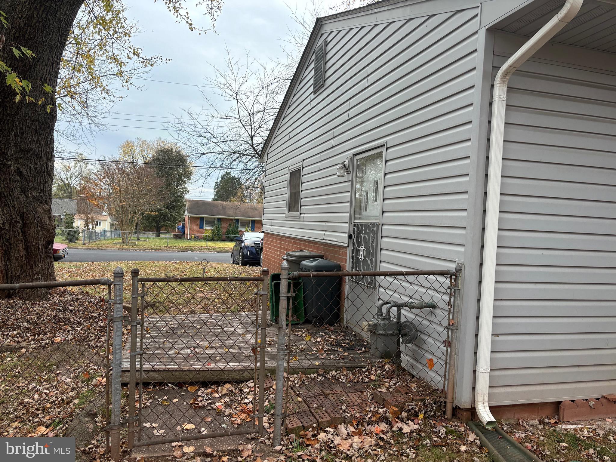 WESLEY AVENUE GARDEN - Residential