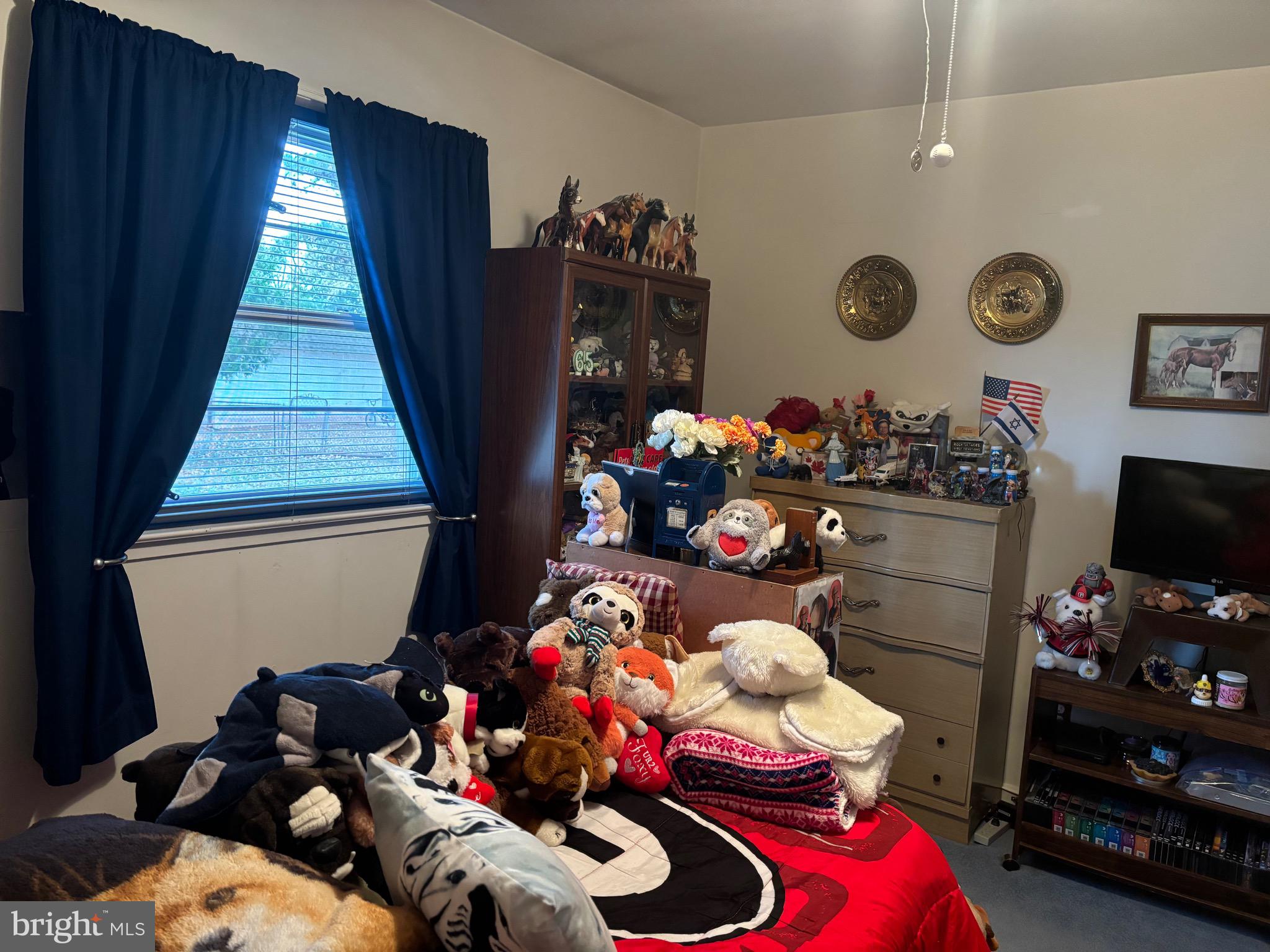 WESLEY AVENUE GARDEN - Residential