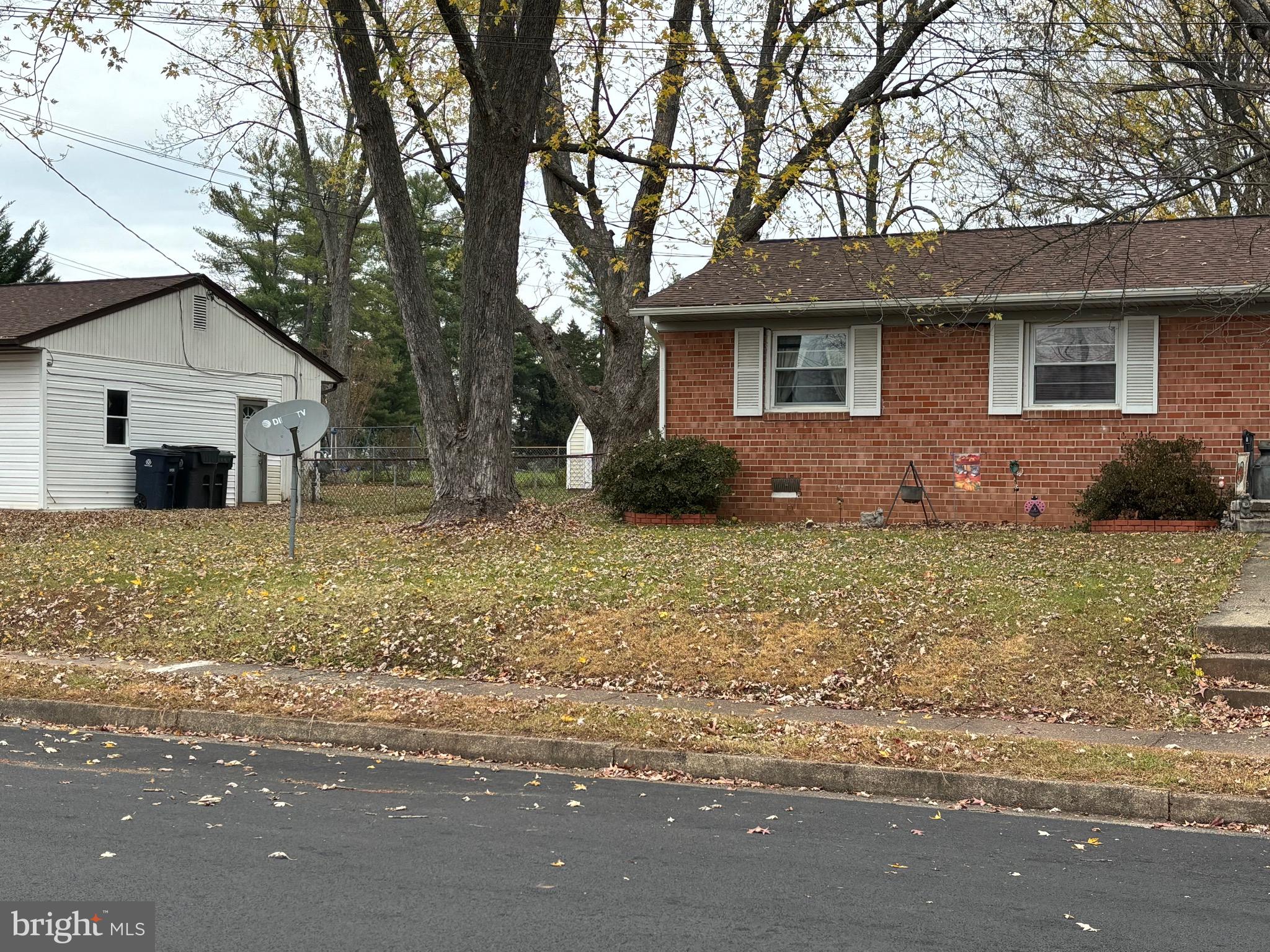 WESLEY AVENUE GARDEN - Residential