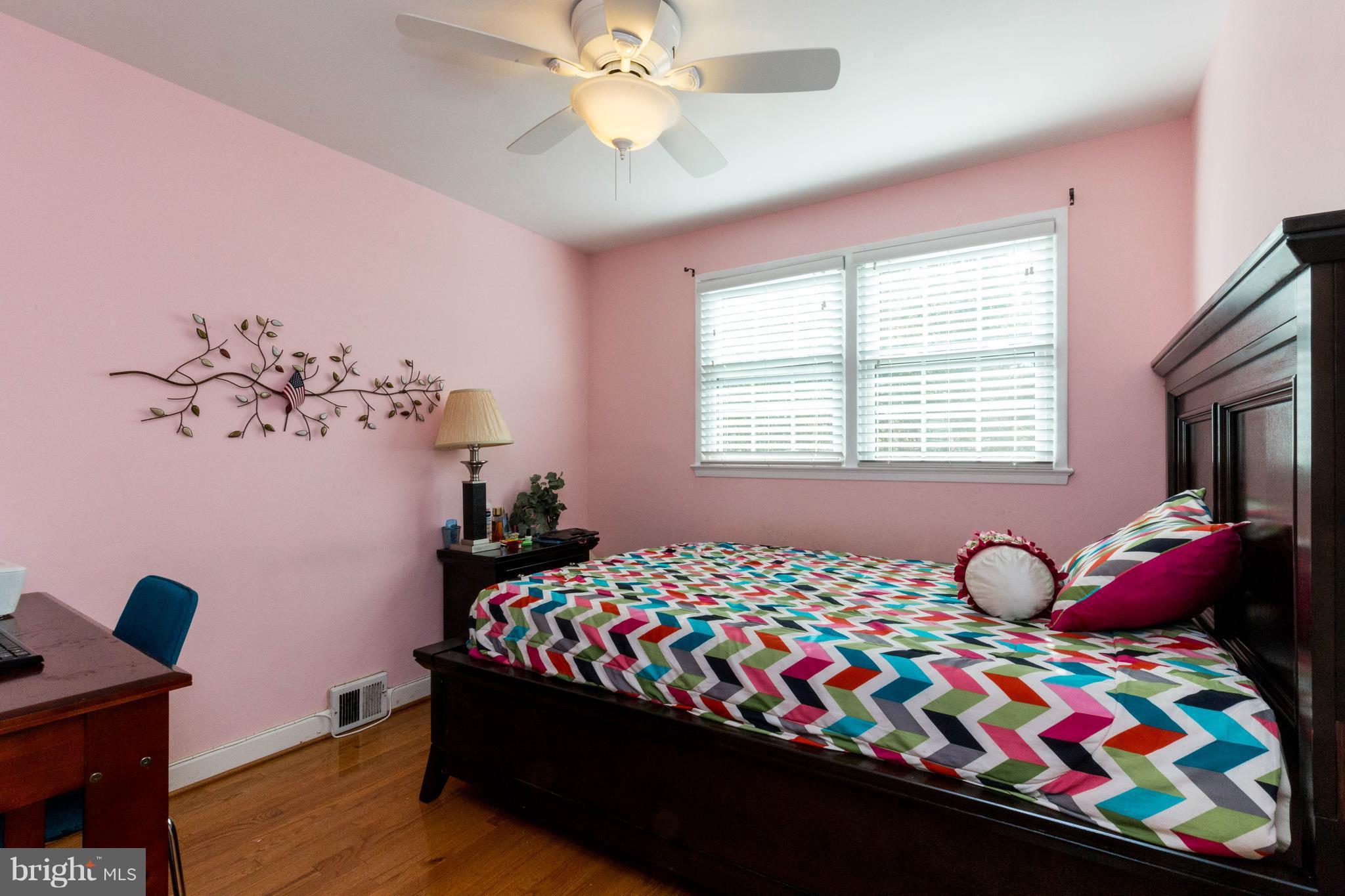 EDSALL PARK - Residential