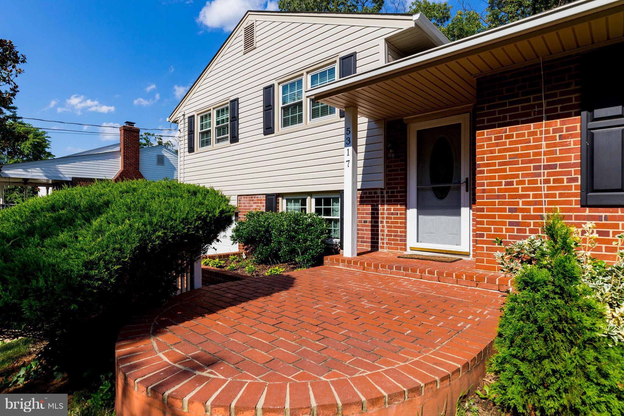 EDSALL PARK - Residential