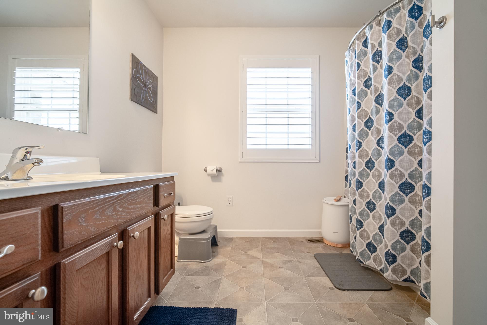 FALLS AT OLDE MILL - Residential