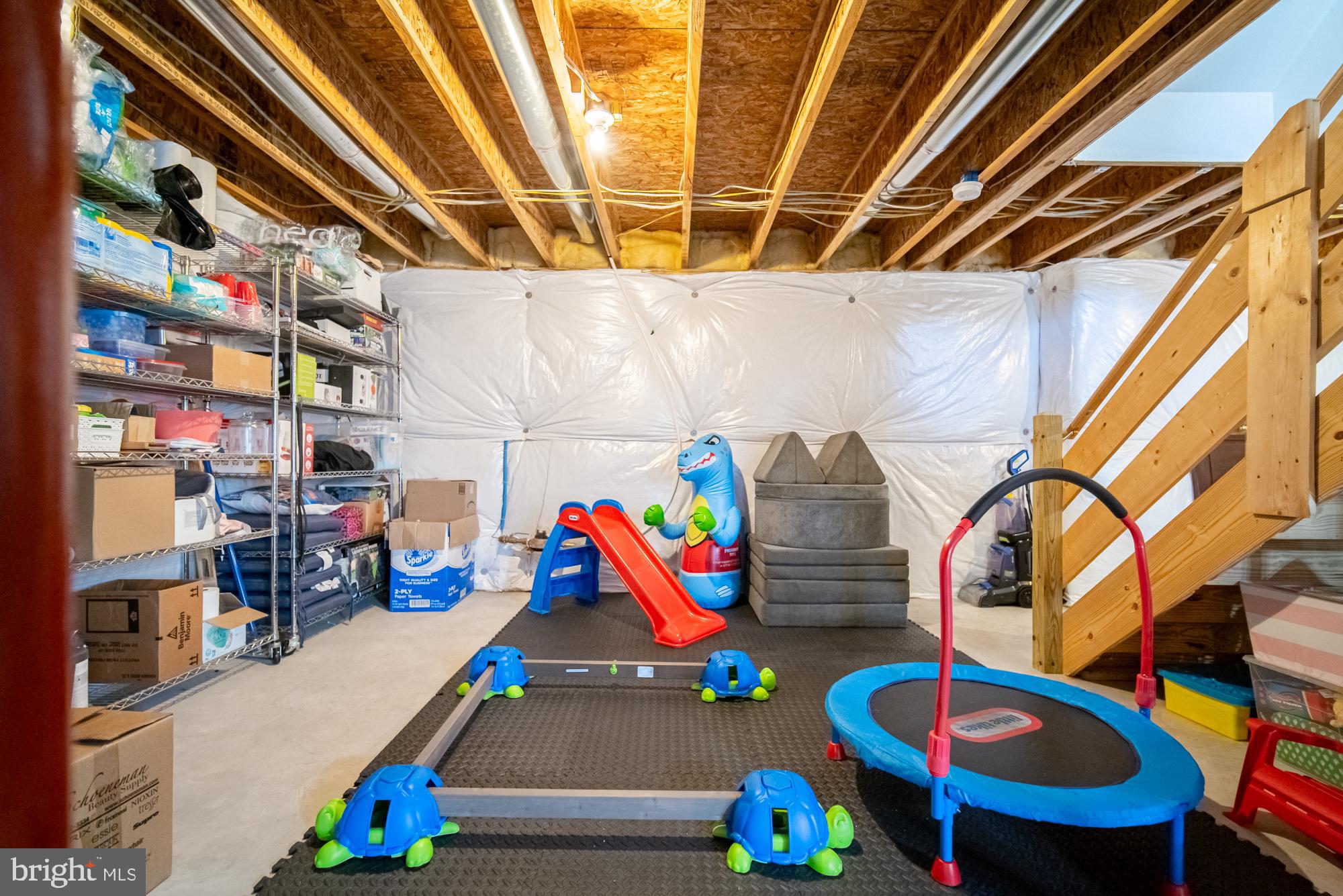 FALLS AT OLDE MILL - Residential