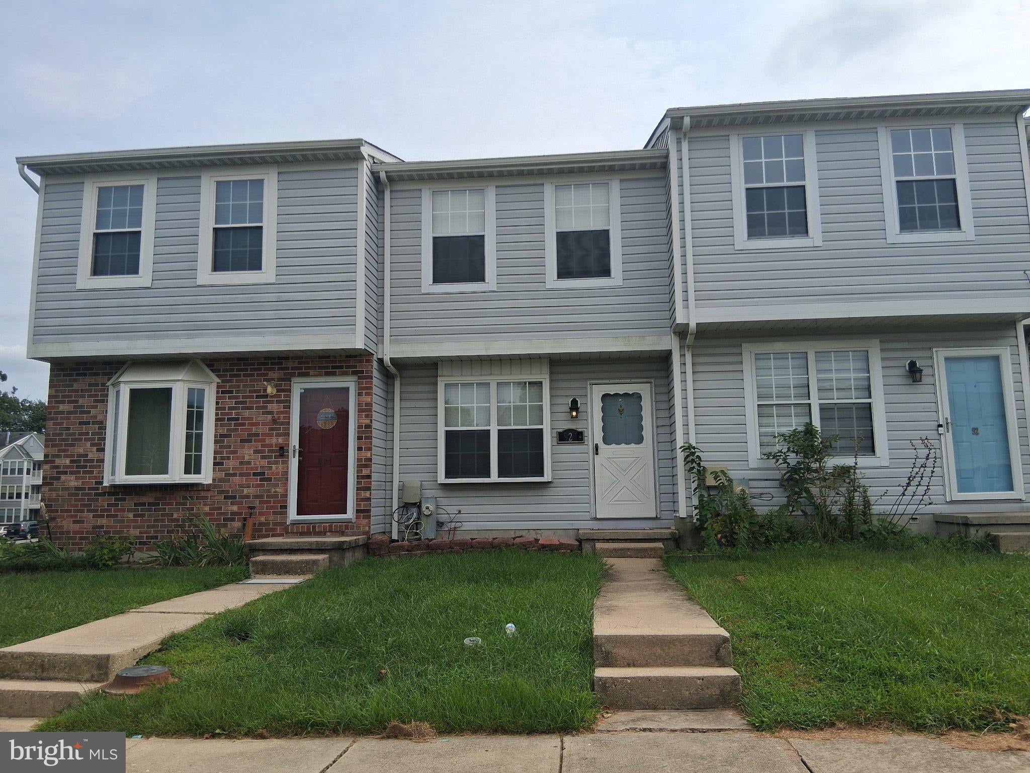 929 OLIVE BRANCH COURT N