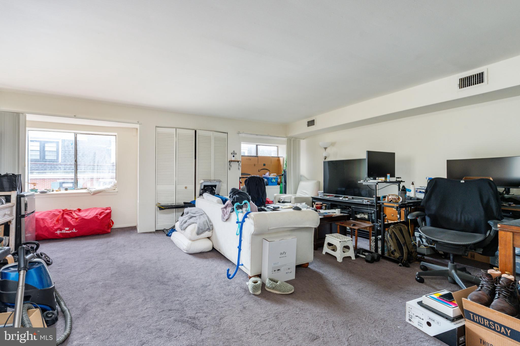 WASHINGTON SQ WEST - Commercial Sale