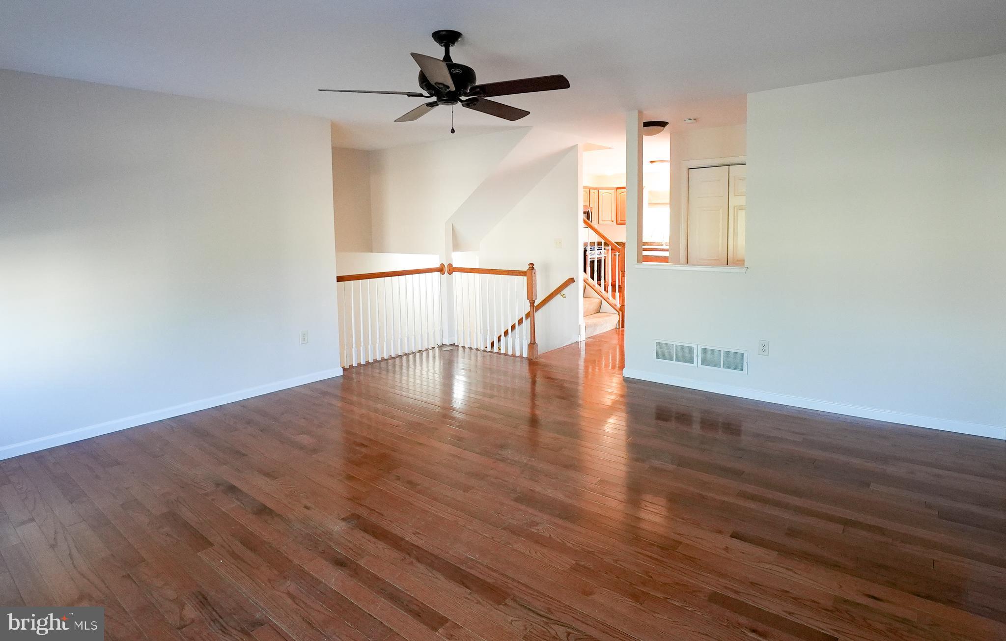 MAPLE GLEN - Residential