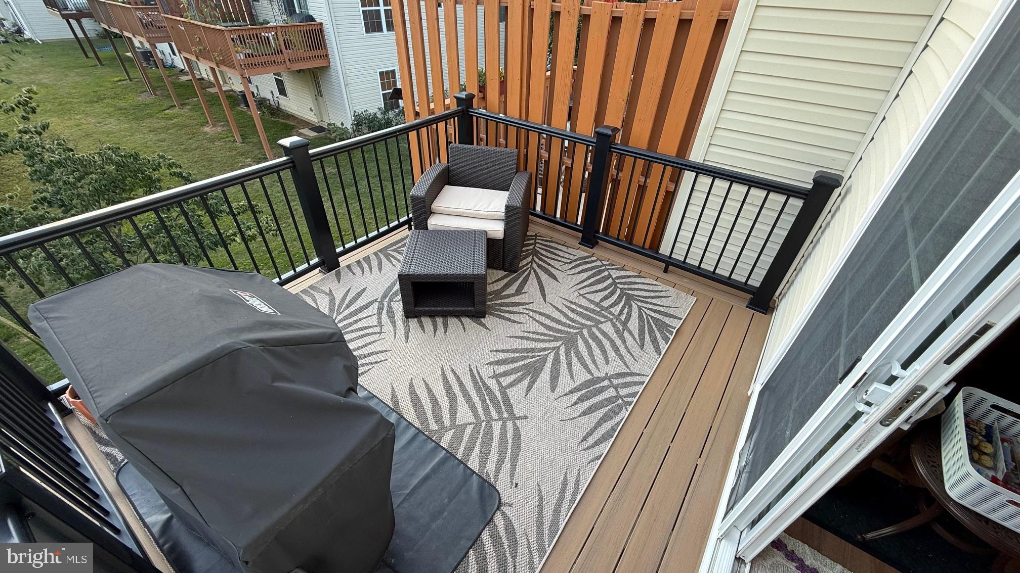 MAPLE GLEN - Residential