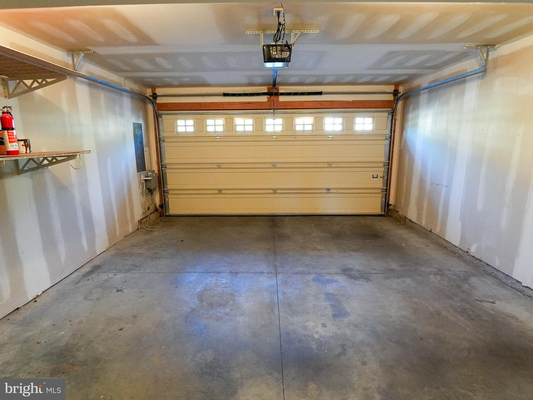 MAPLE GLEN - Residential