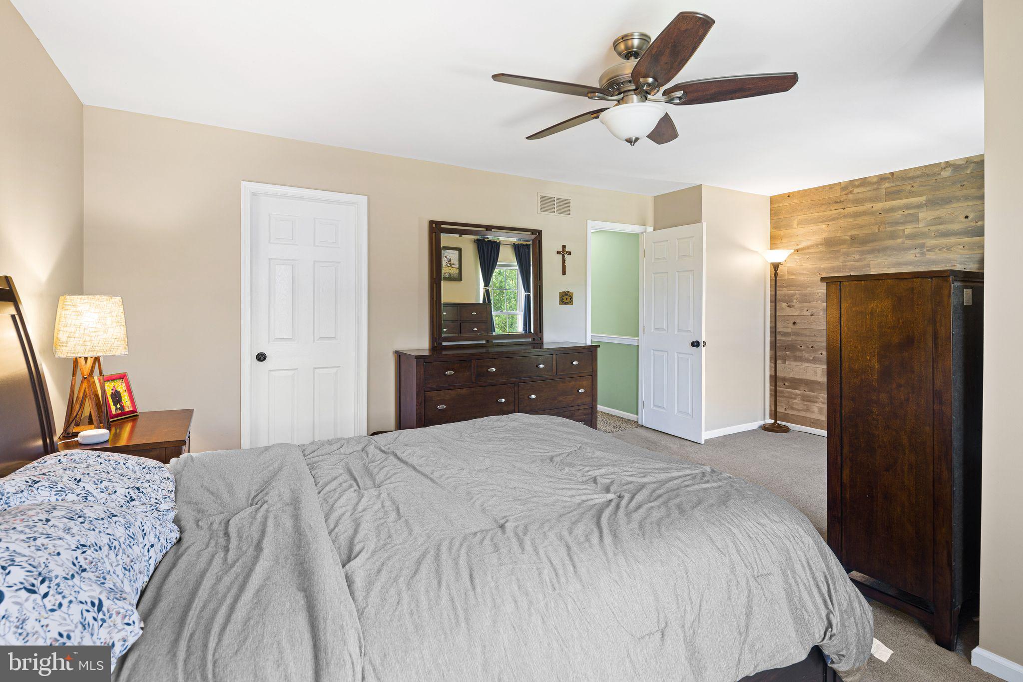 WALKERS ACRES - Residential
