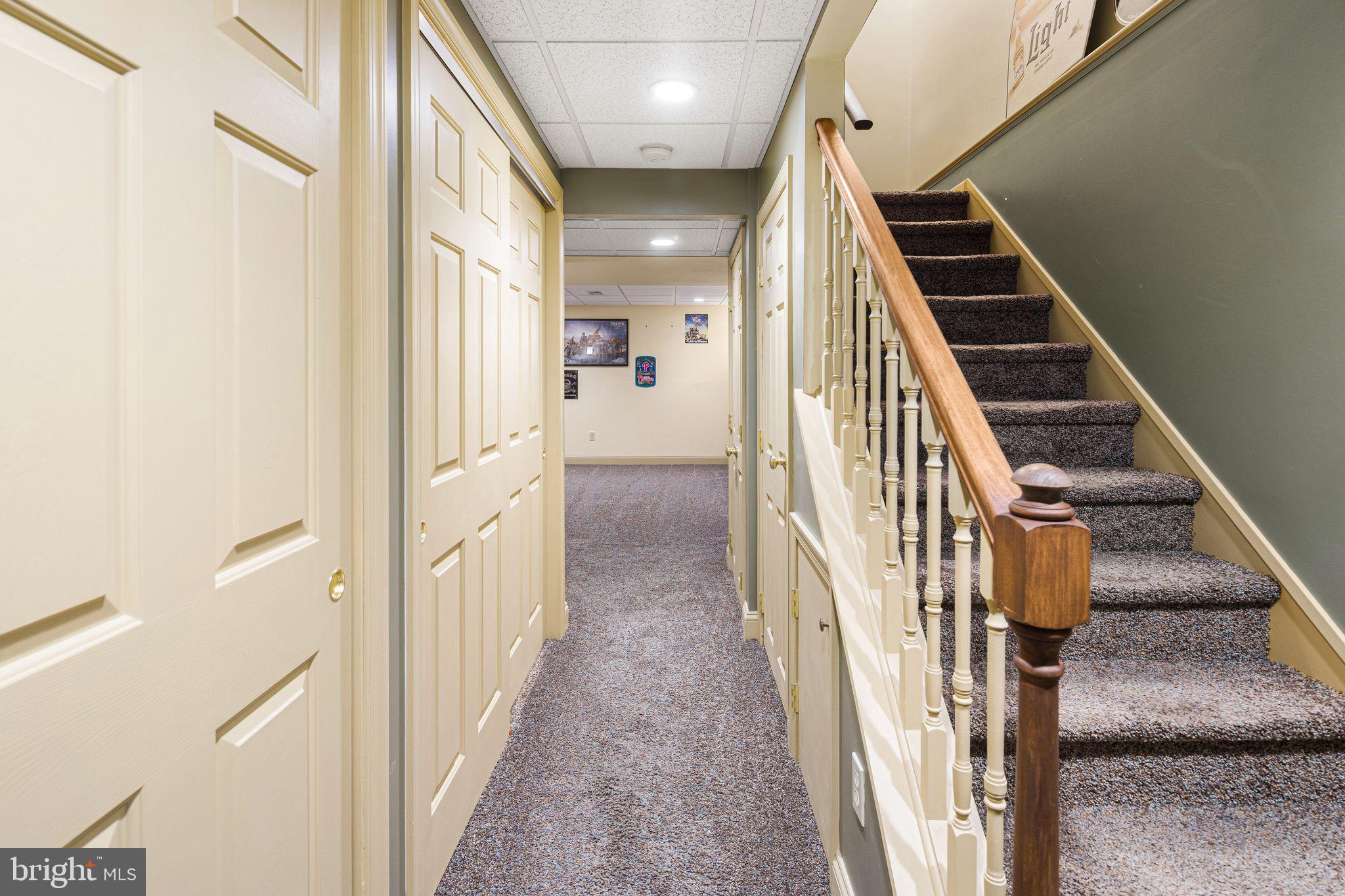 WALKERS ACRES - Residential