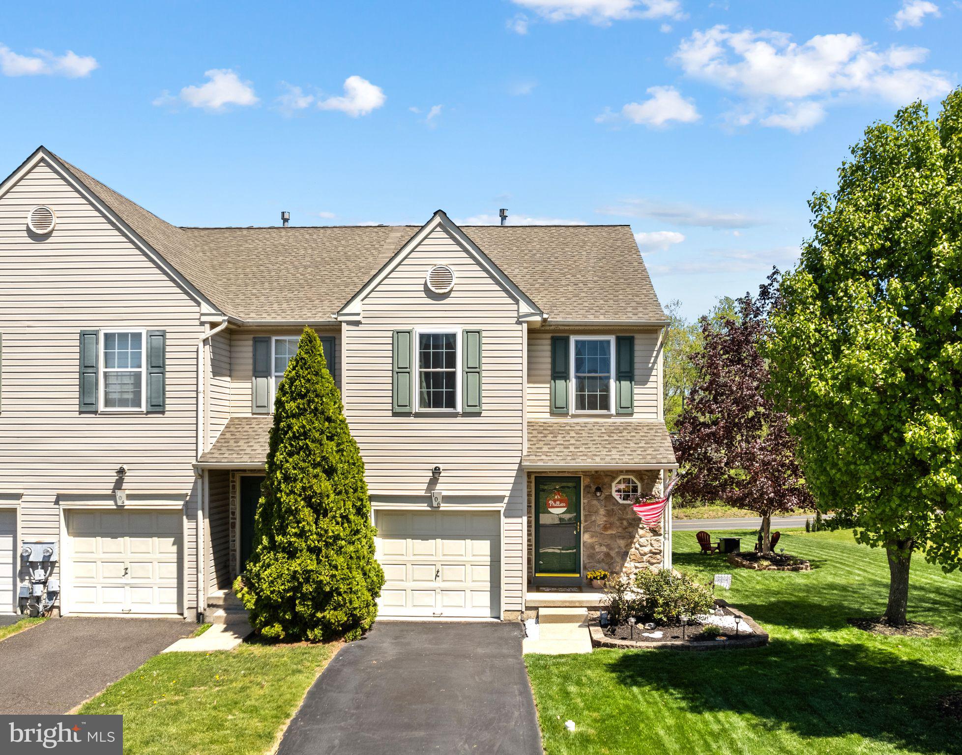 WALKERS ACRES - Residential